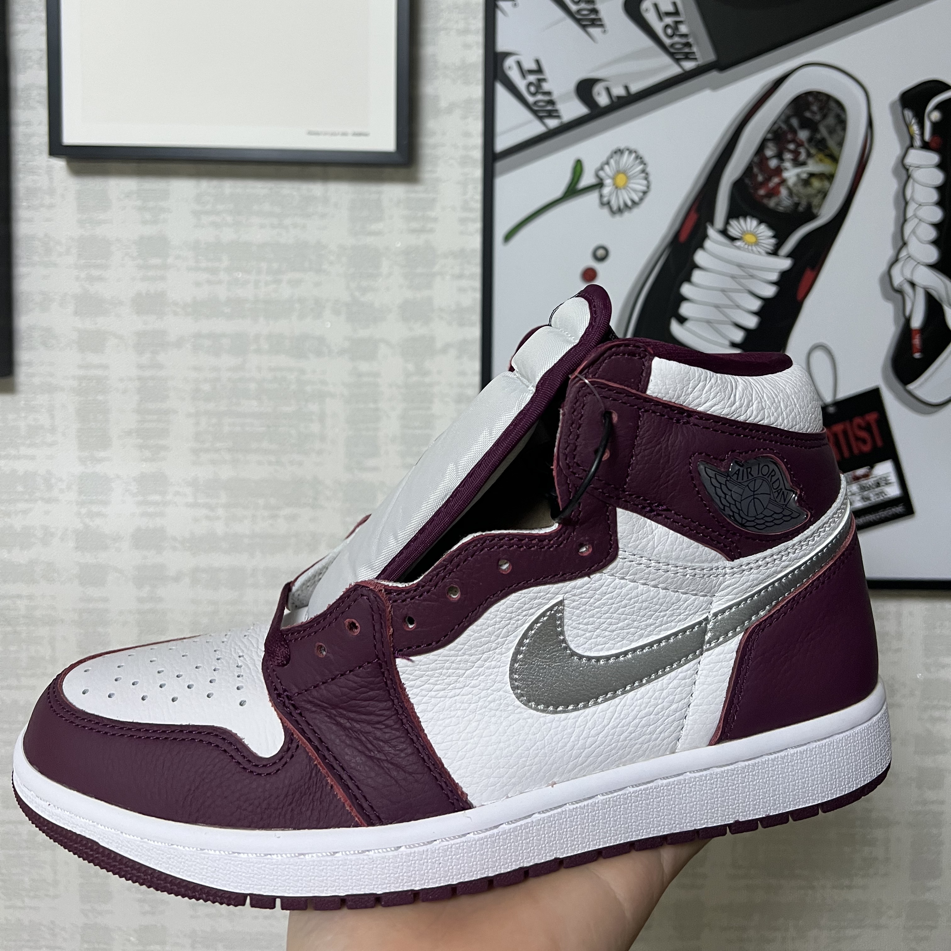 Jordan 1 Retro High OG Bordeaux 착용 스타일