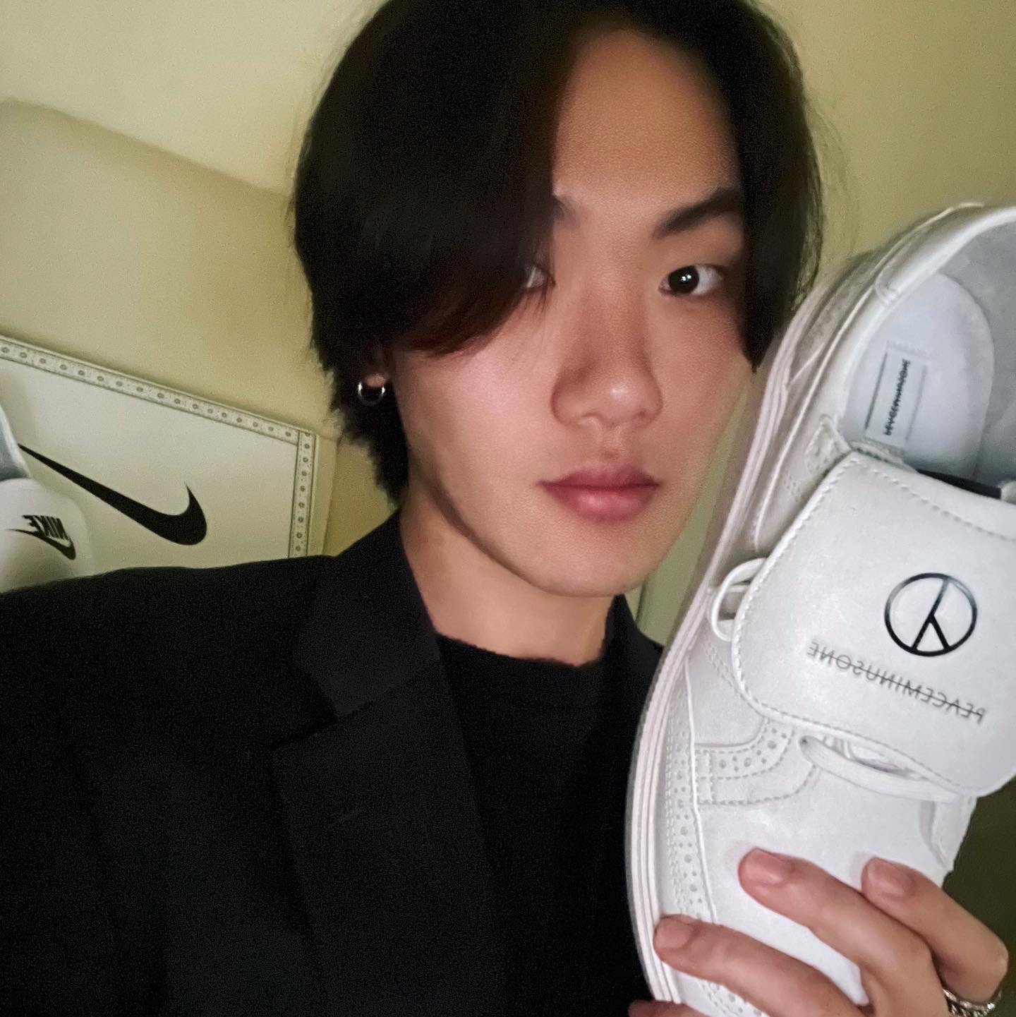 Nike x Peaceminusone Kwondo1 White 착용 스타일 - 1