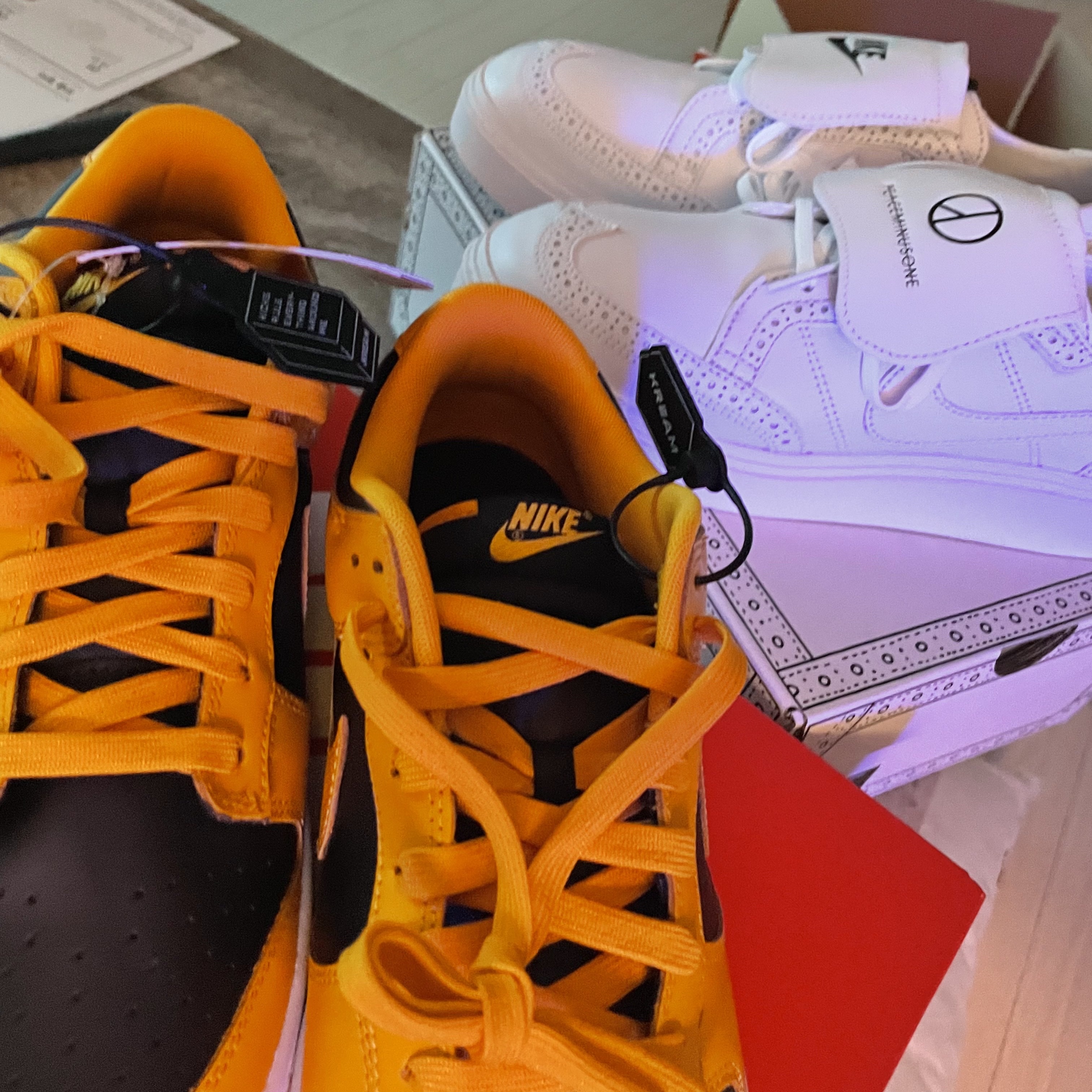 Nike x Peaceminusone Kwondo1 White, Nike Dunk Low Retro Championship Goldenrod 착용 스타일 - 2