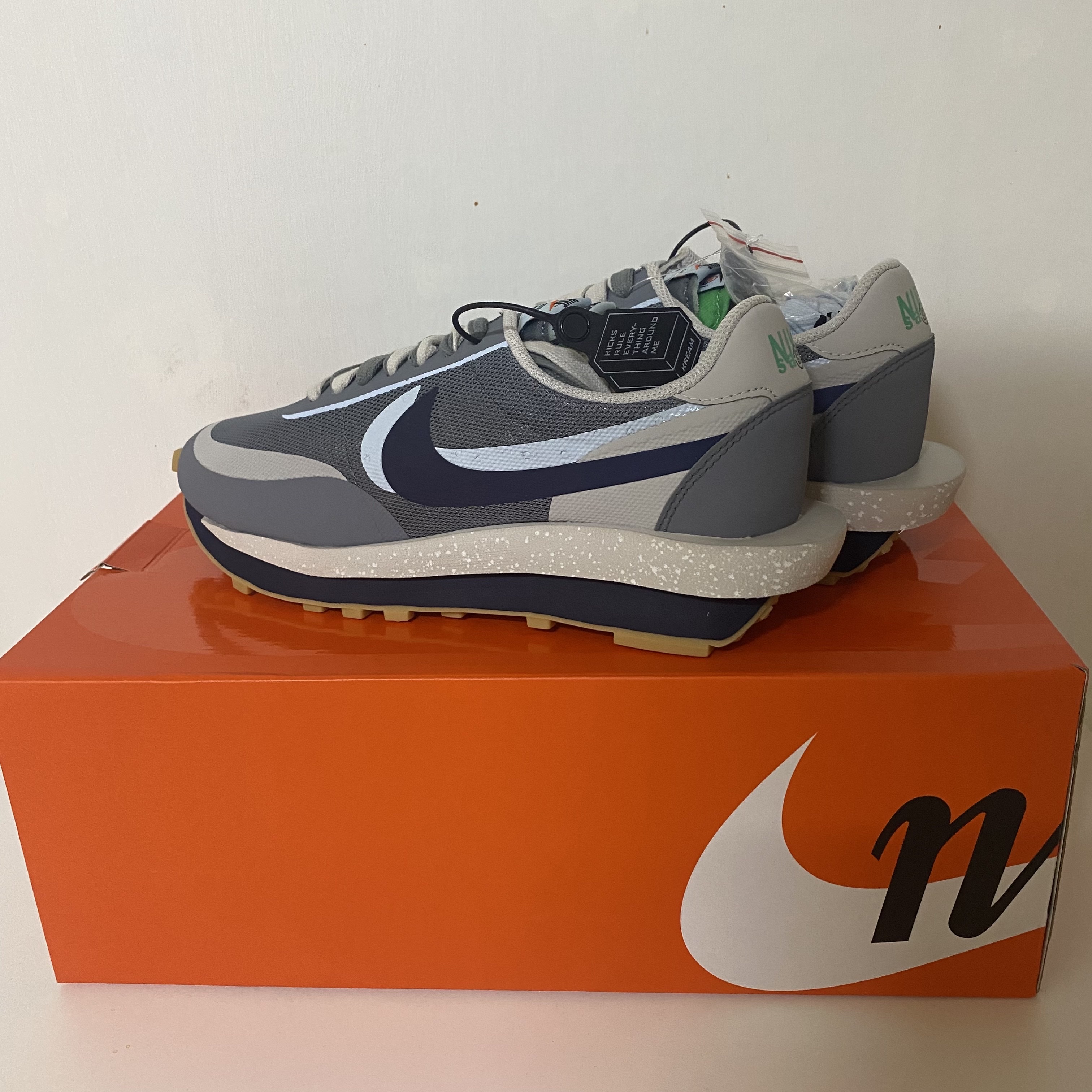 Nike x Sacai x Clot LDWaffle Cool Grey 착용 스타일 - 3