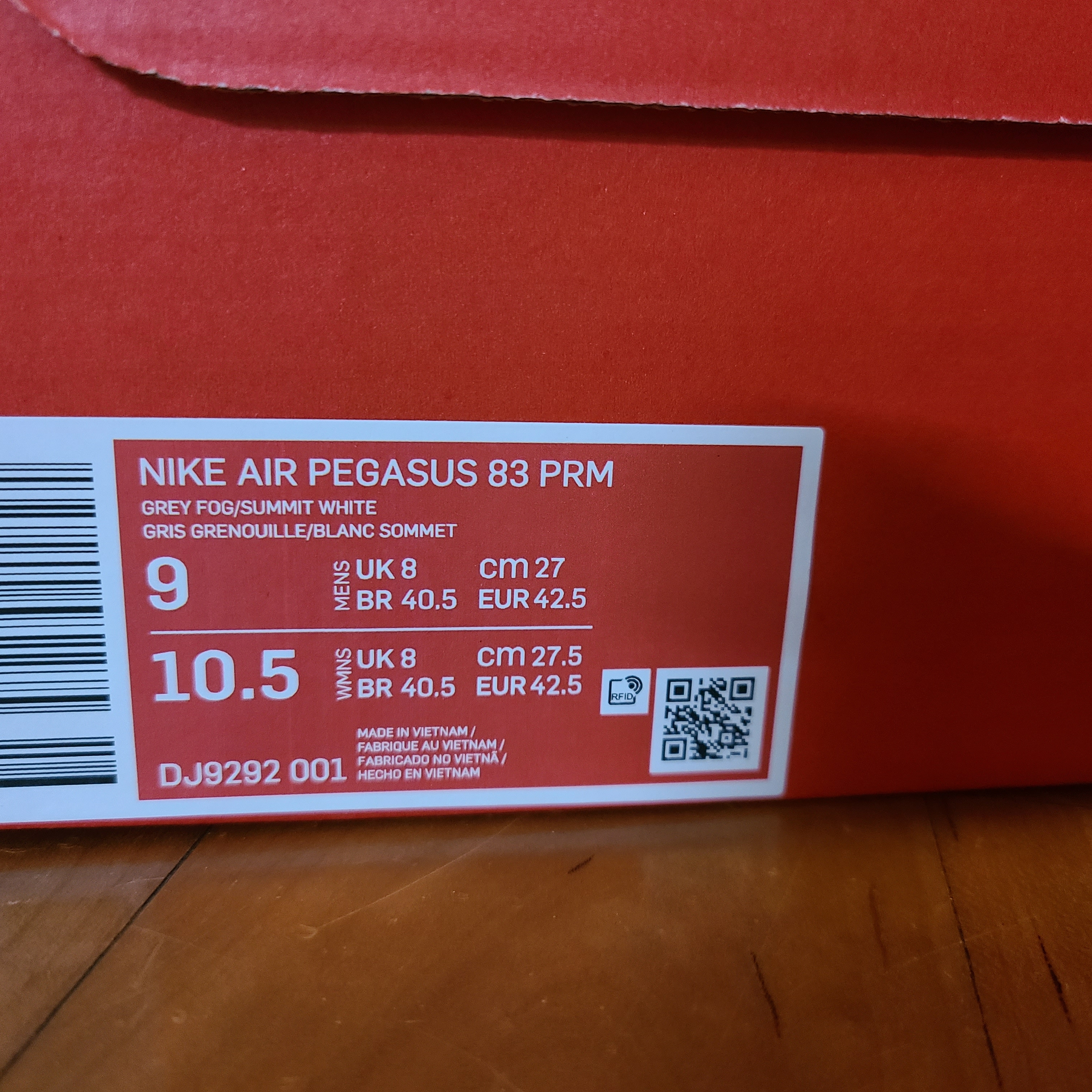 Nike Air Pegasus 83 PRM Grey Fog 착용 스타일 - 5