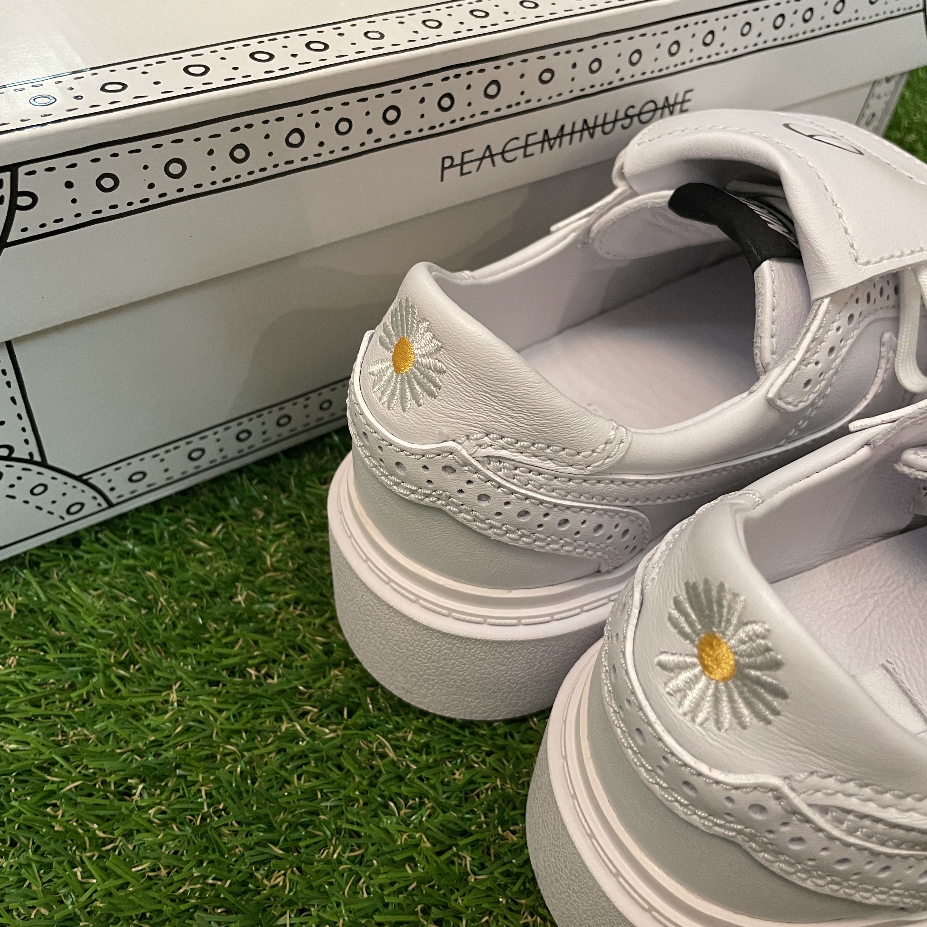 Nike x Peaceminusone Kwondo1 White 착용 스타일 - 2