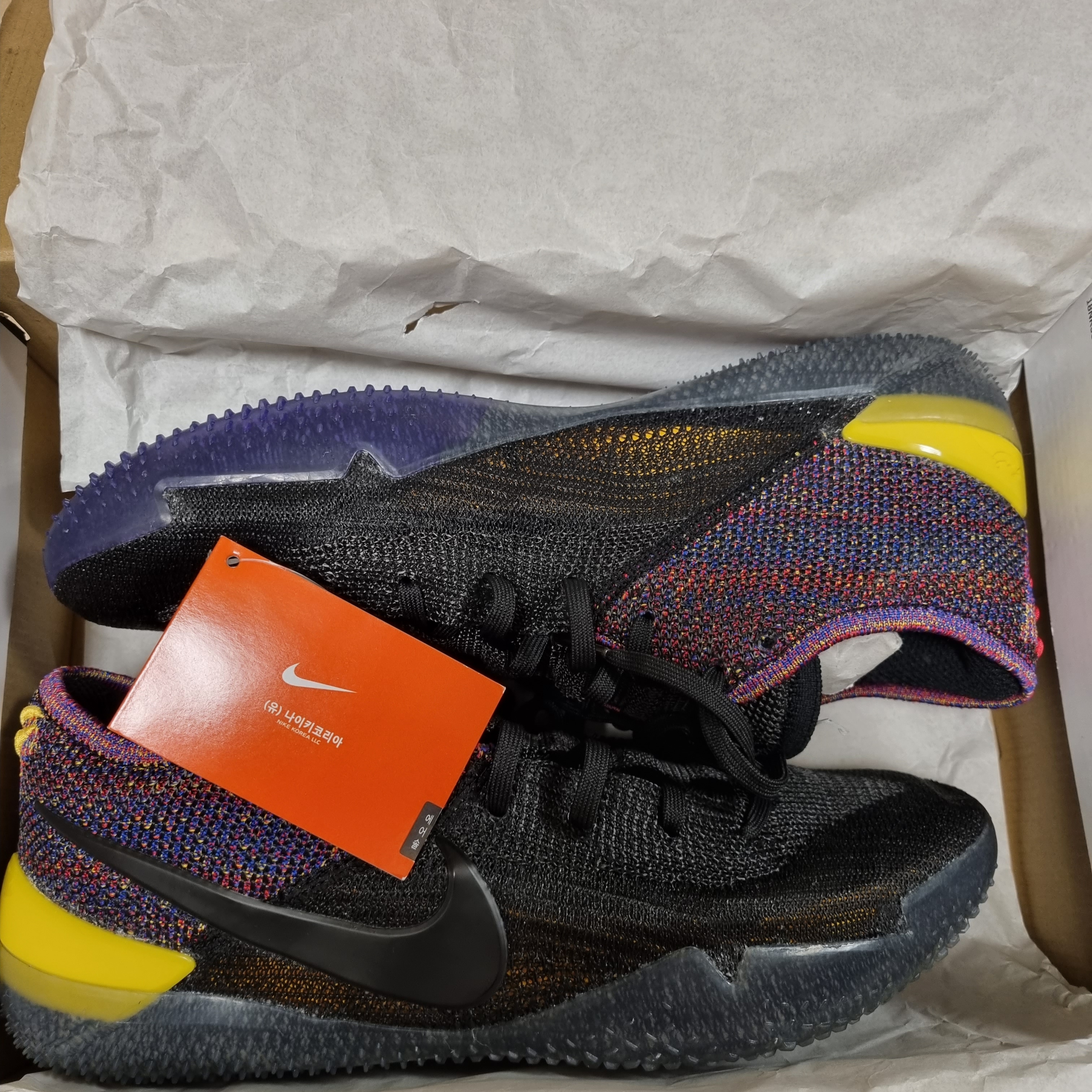 Nike Kobe NXT 360 Black Multi-Color 2.0 착용 스타일 - 1