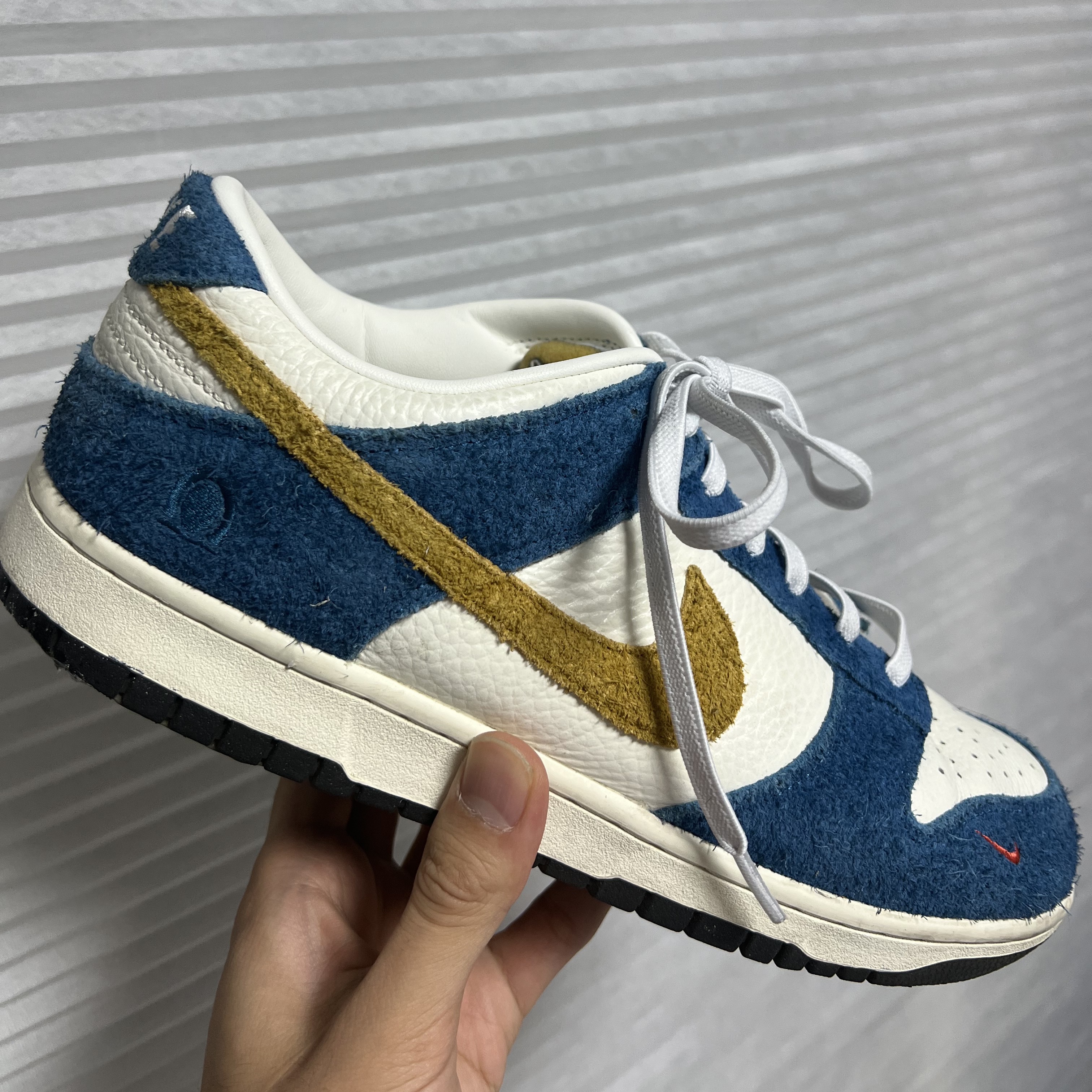 Nike x Kasina Dunk Low 80's Bus 착용 스타일