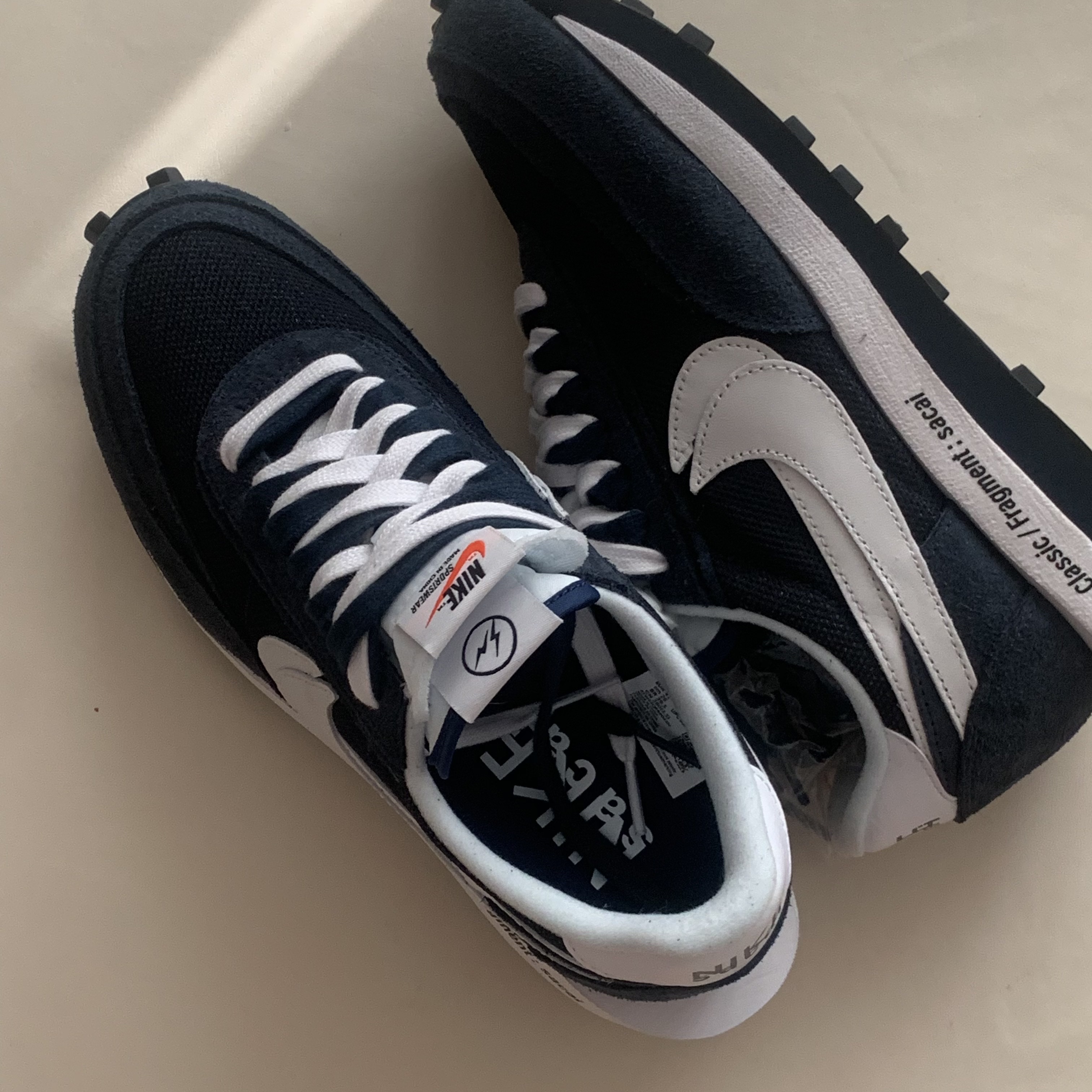 Nike x Sacai x Fragment LDWaffle Blackened Blue 착용 스타일 - 2
