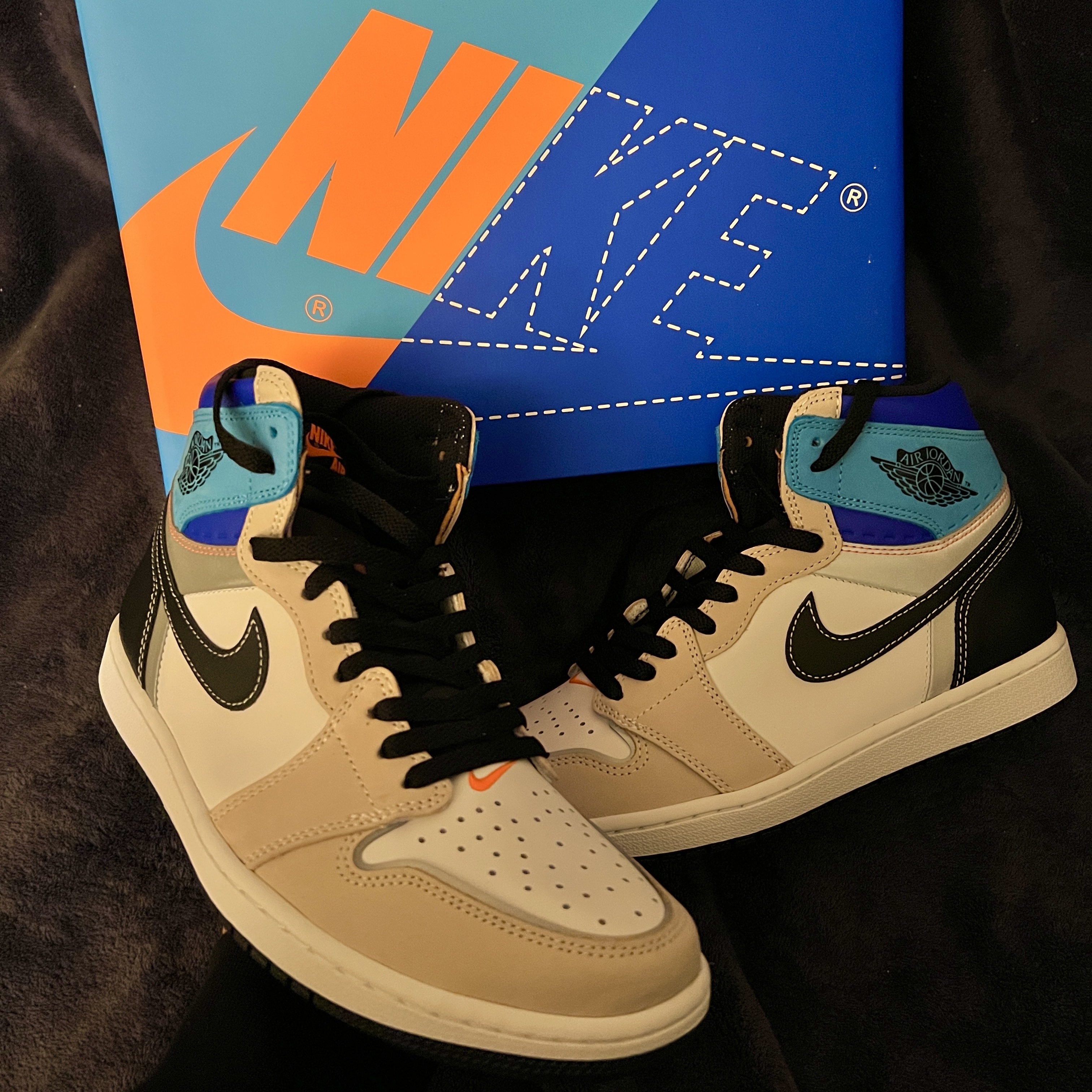 Nike x Sacai VaporWaffle Royal Fuchsia, Jordan 1 Retro High OG Prototype 착용 스타일 - 2