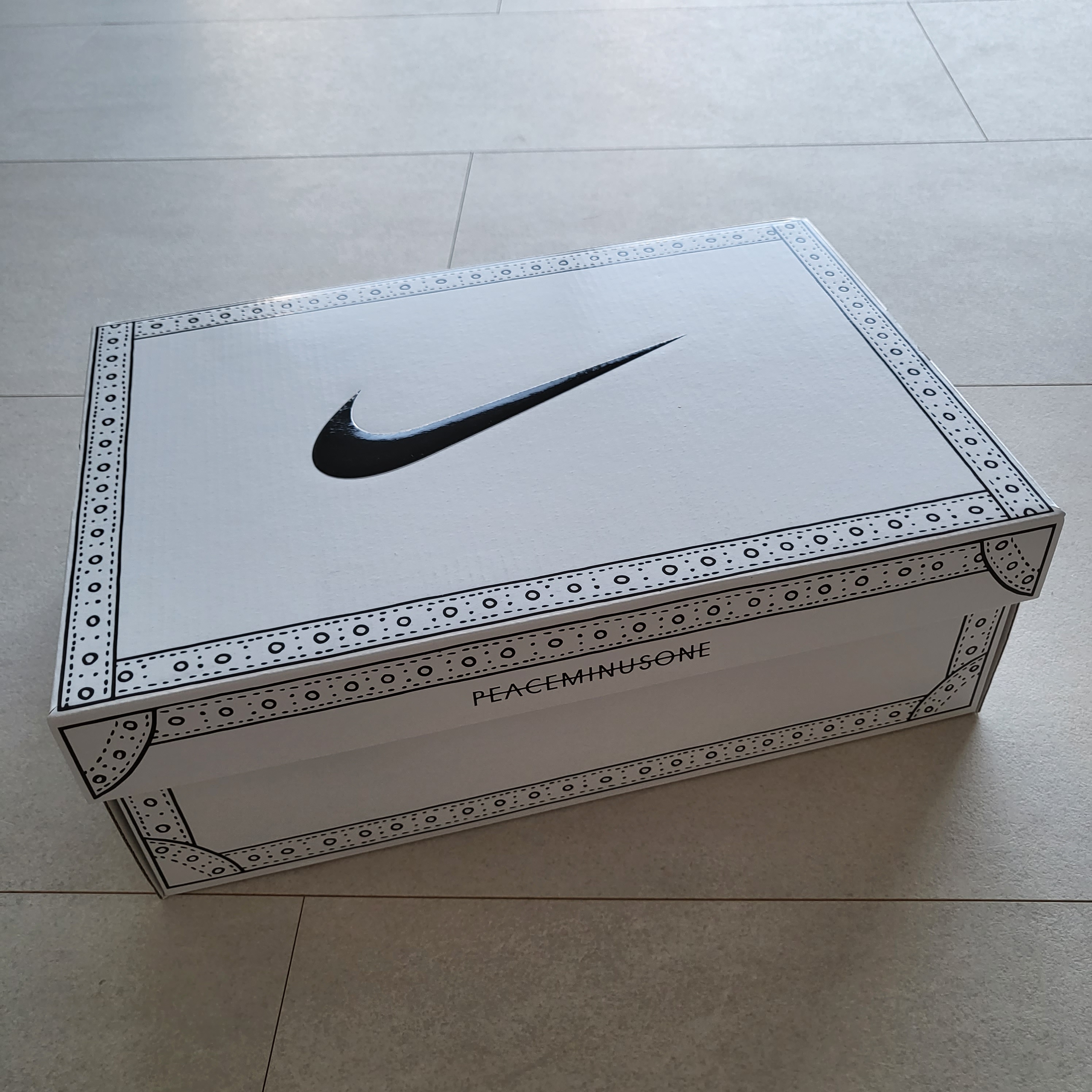Nike x Peaceminusone Kwondo1 White 착용 스타일 - 4