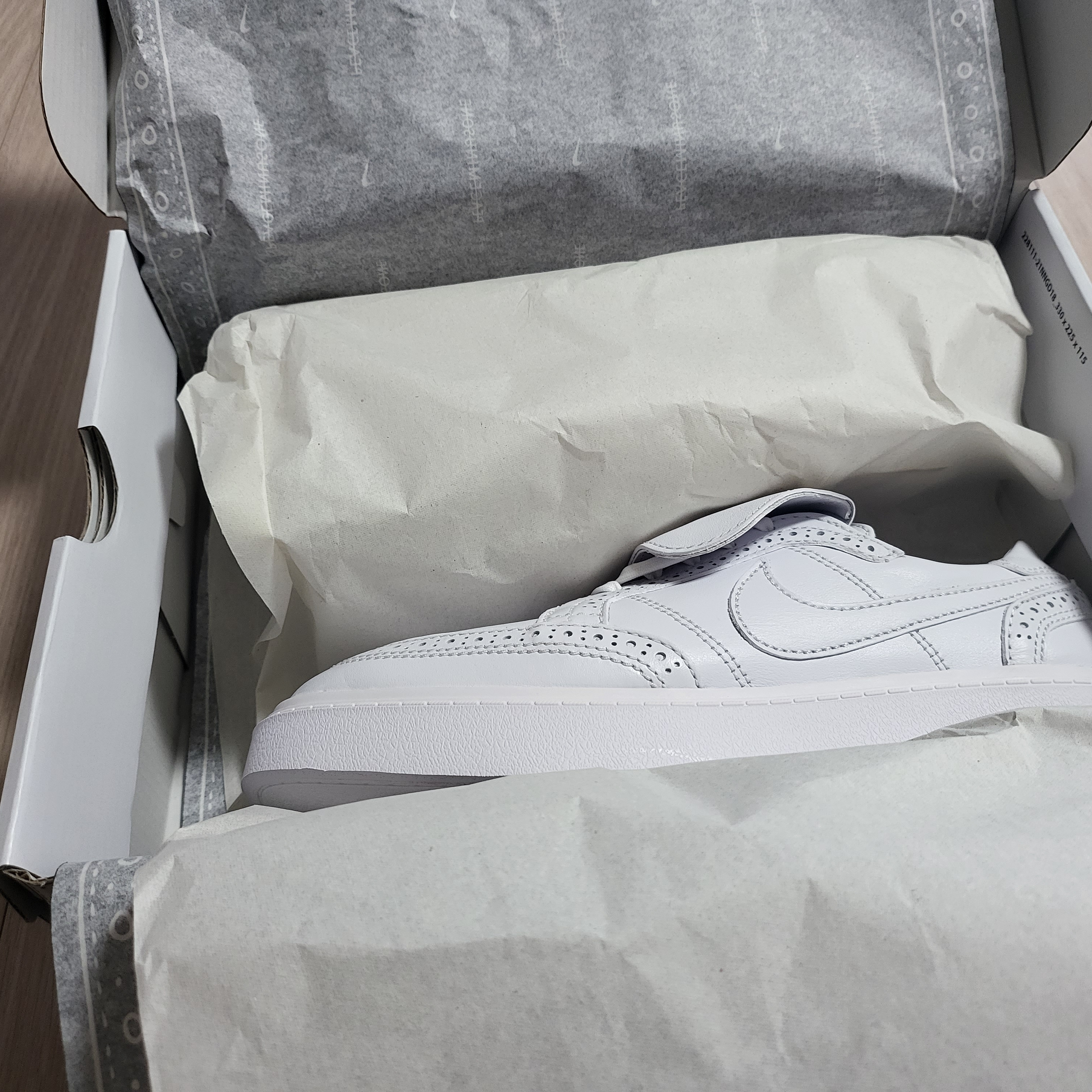 Nike x Peaceminusone Kwondo1 White 착용 스타일 - 3