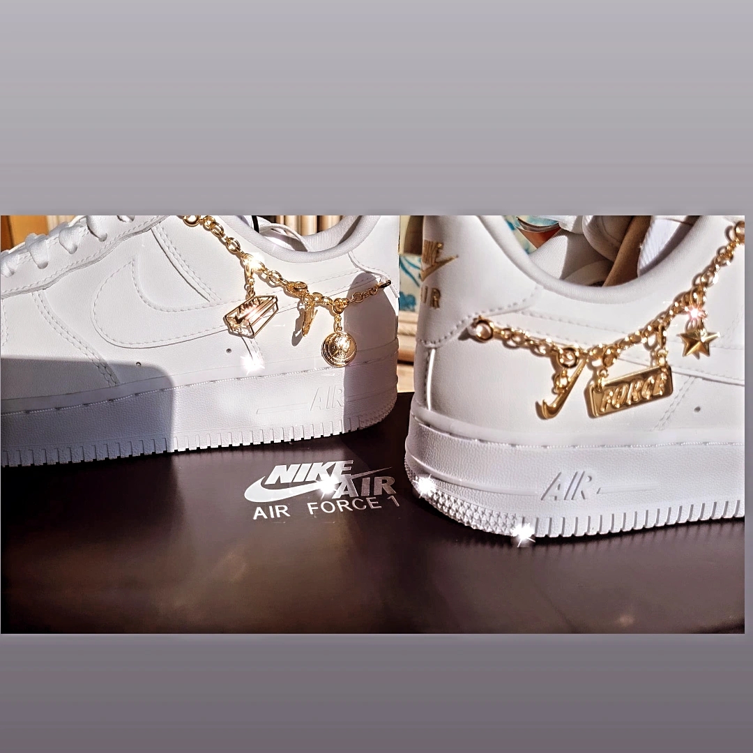 (W) Nike Air Force 1 '07 LX White Pendant 착용 스타일 - 2