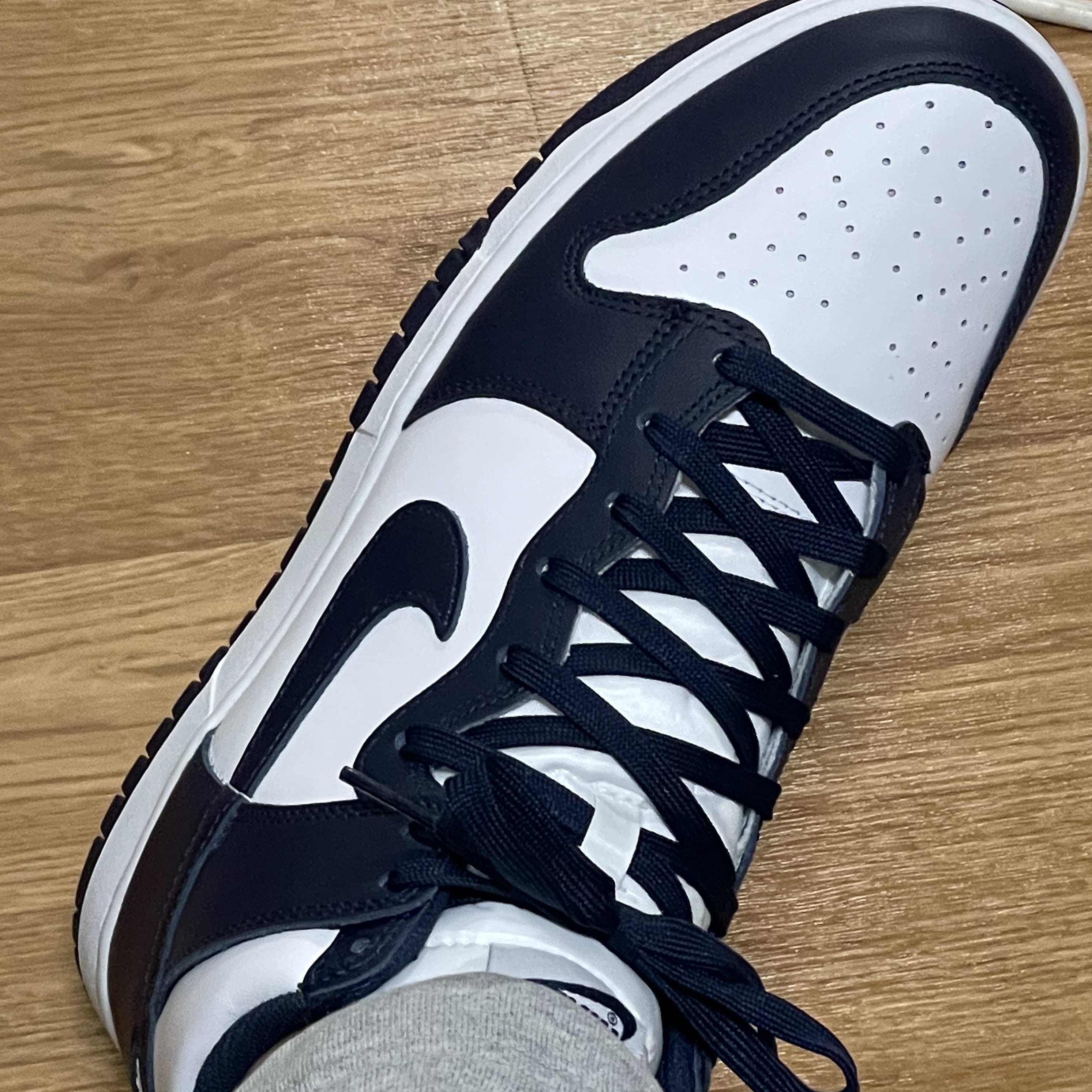 Nike Dunk High Retro Championship Navy 착용 스타일 - 3