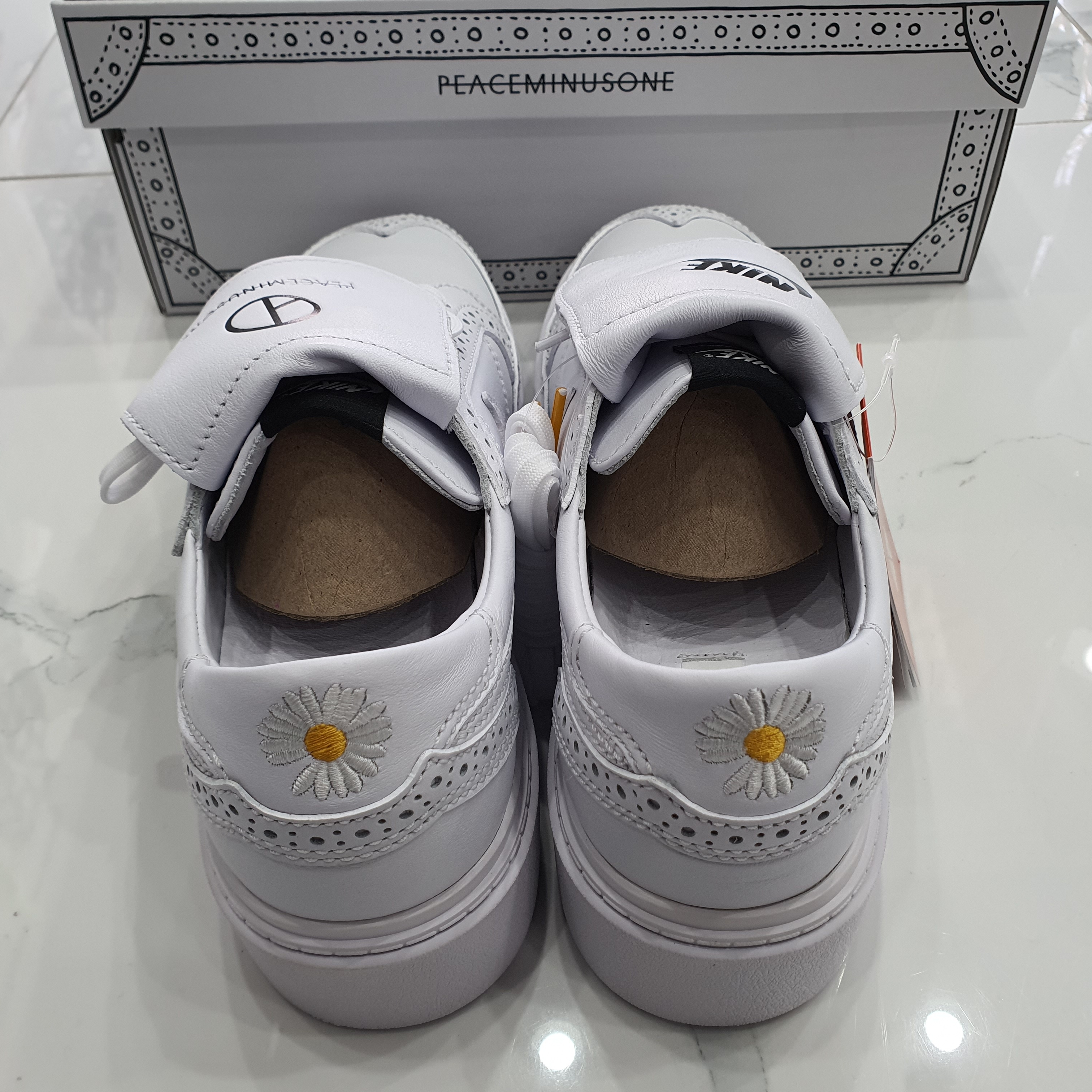 Nike x Peaceminusone Kwondo1 White 착용 스타일 - 4