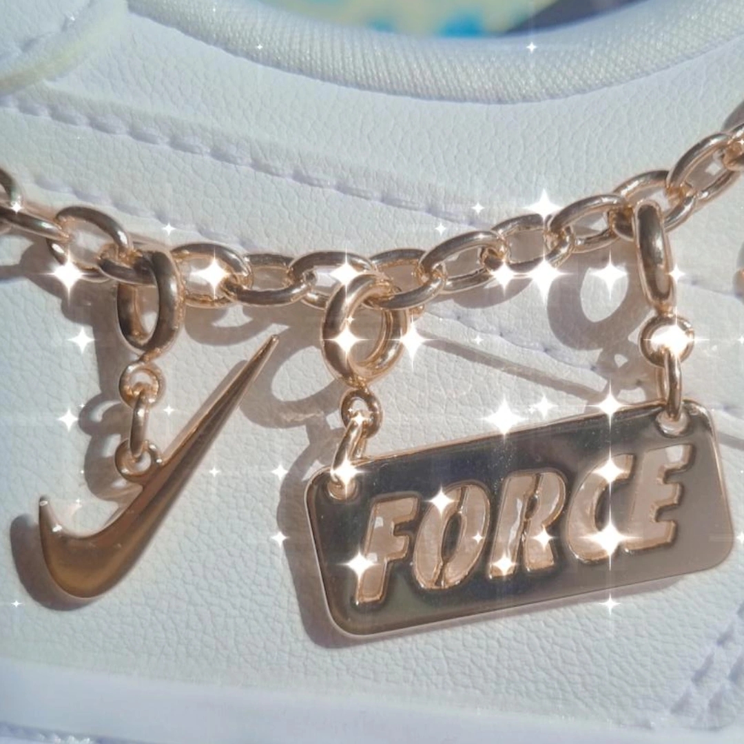 (W) Nike Air Force 1 '07 LX White Pendant 착용 스타일 - 1