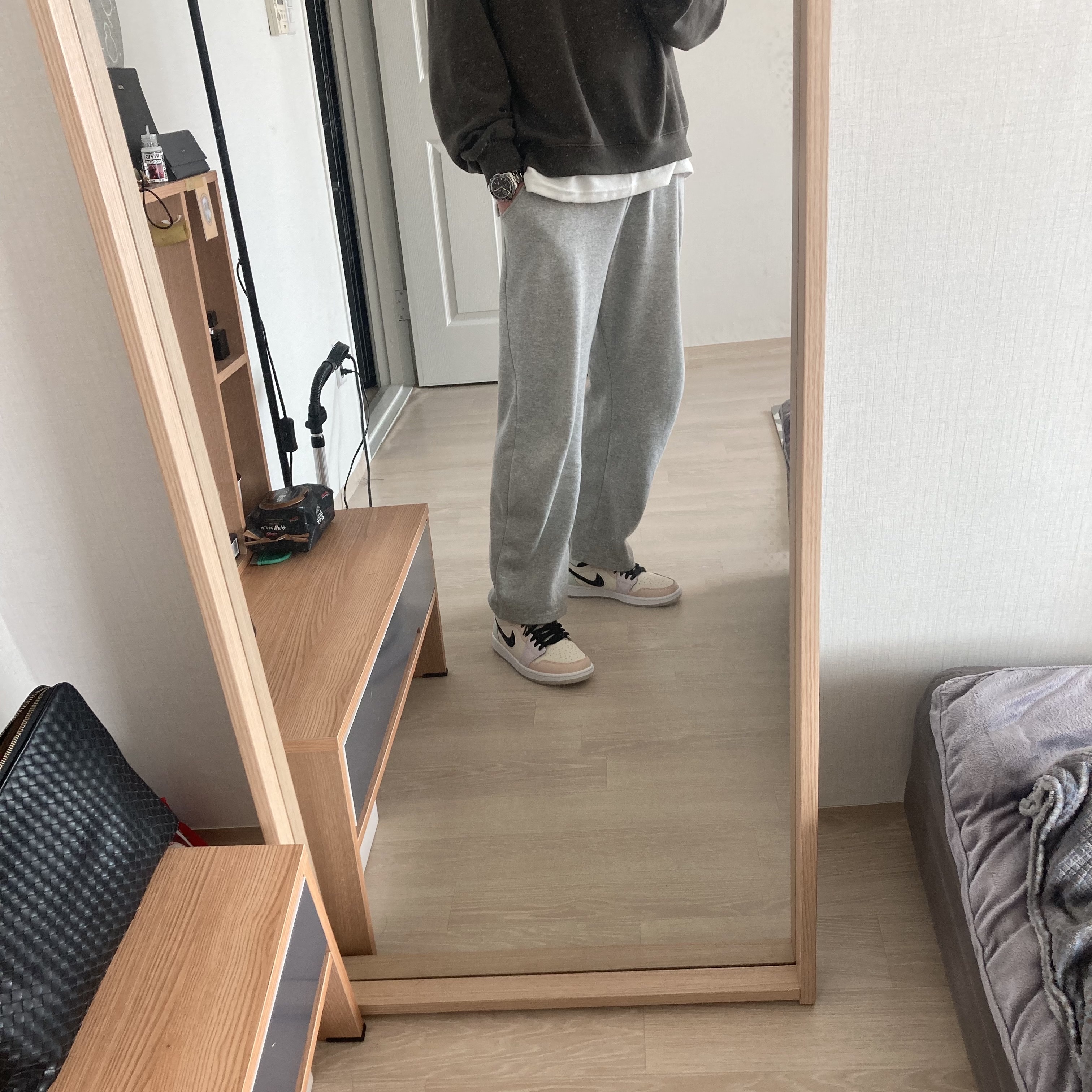 (W) Jordan 1 Zoom Air CMFT Pale Ivory 착용 스타일