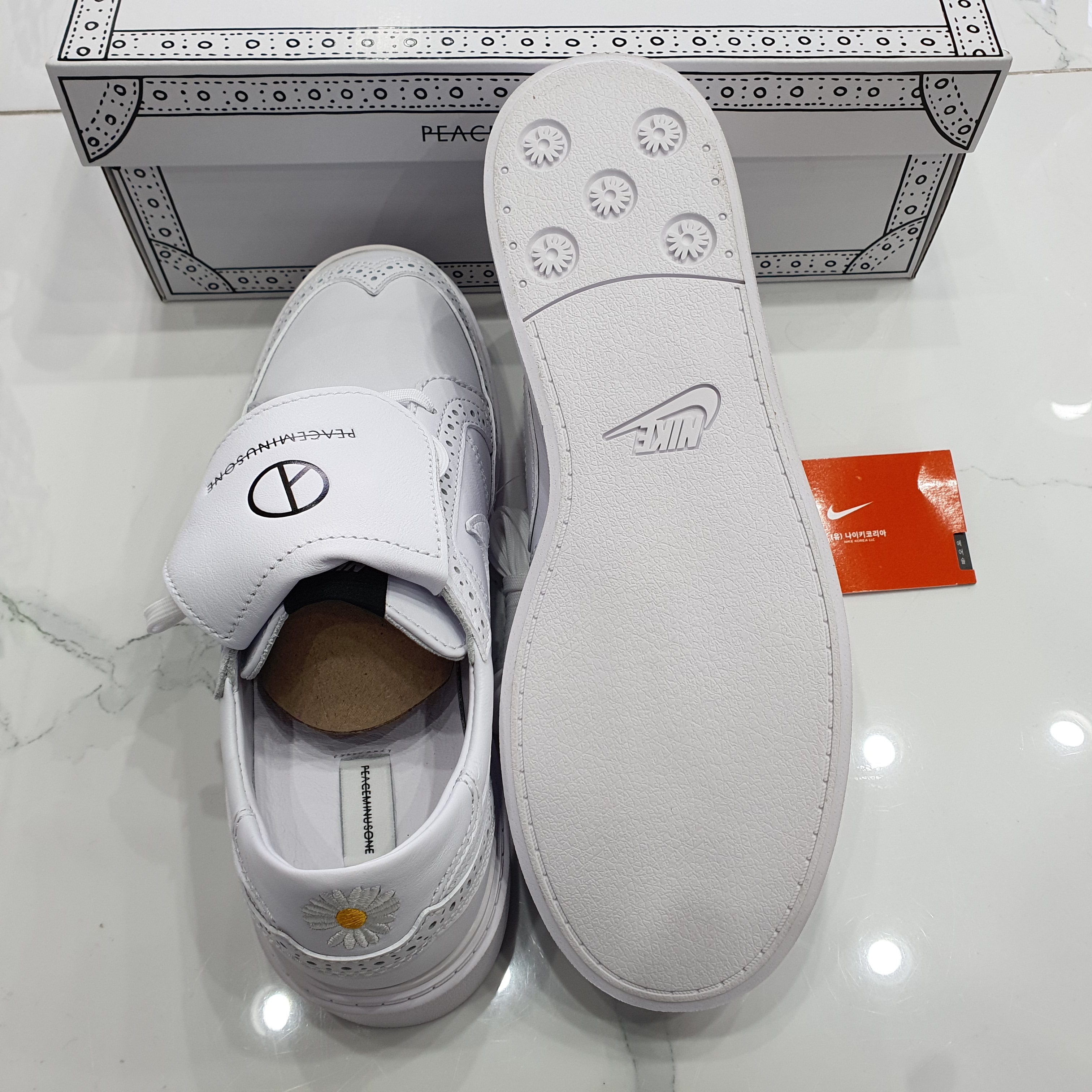 Nike x Peaceminusone Kwondo1 White 착용 스타일 - 5