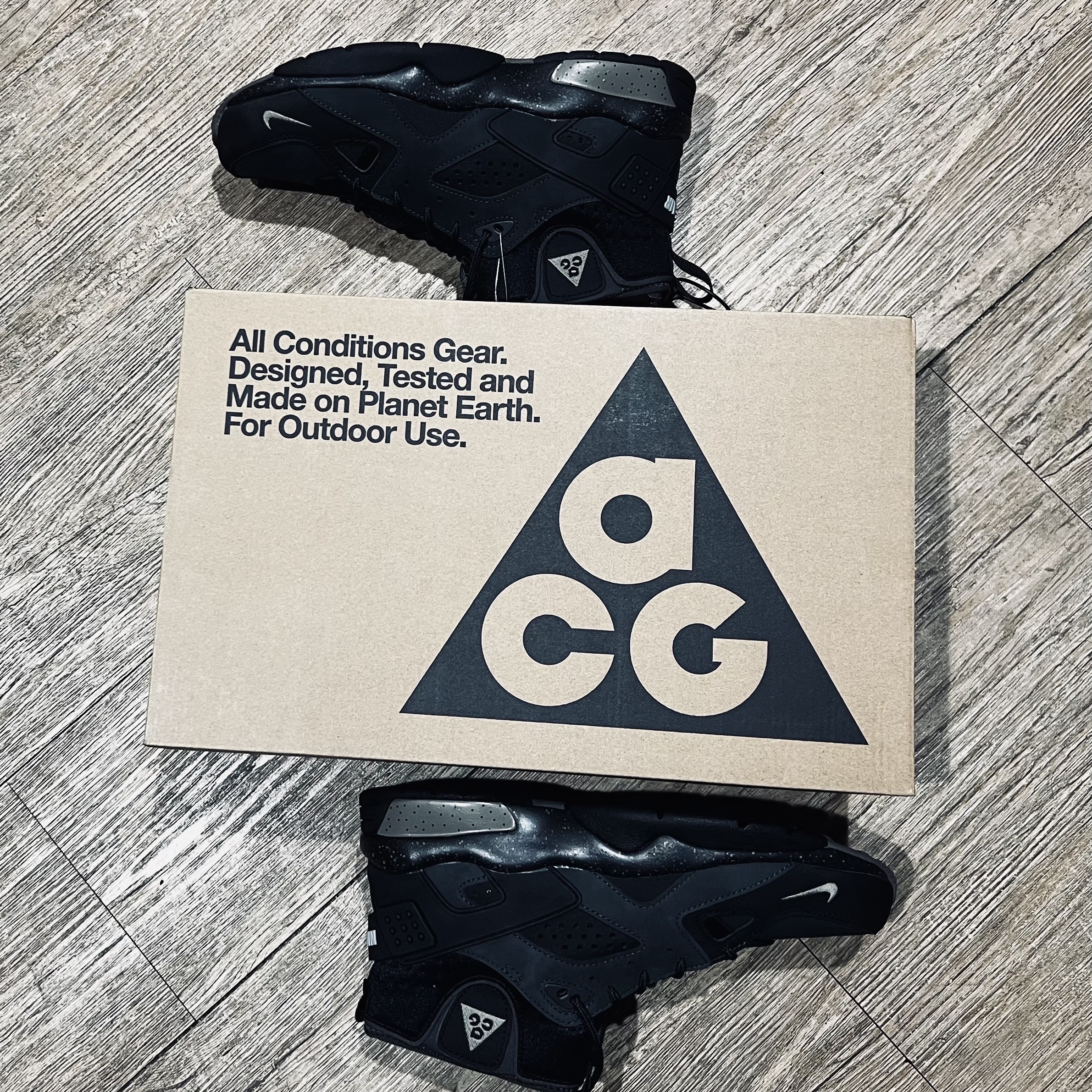 Nike ACG Air Mowabb Olive Grey 착용 스타일 - 1