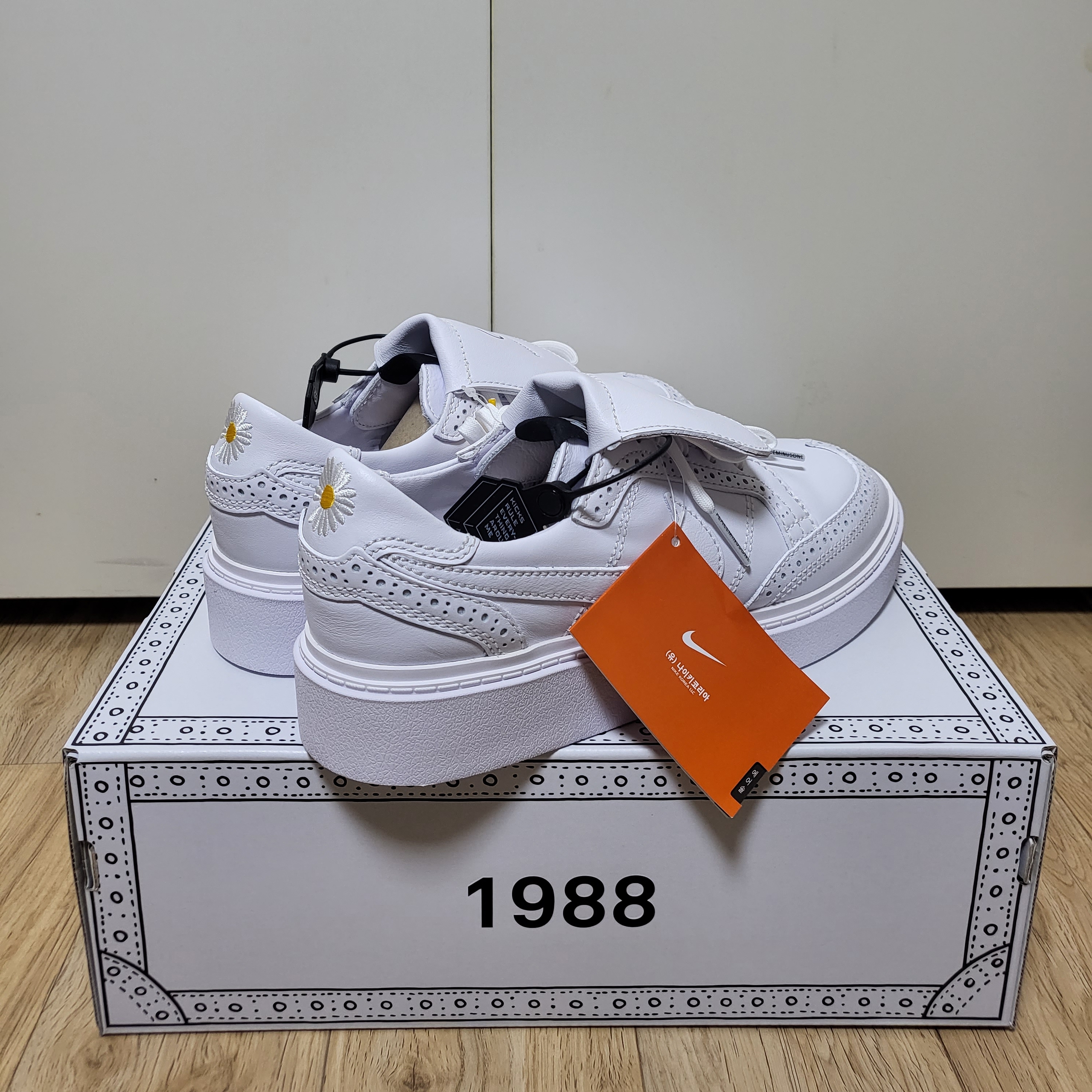 Nike x Peaceminusone Kwondo1 White 착용 스타일 - 3