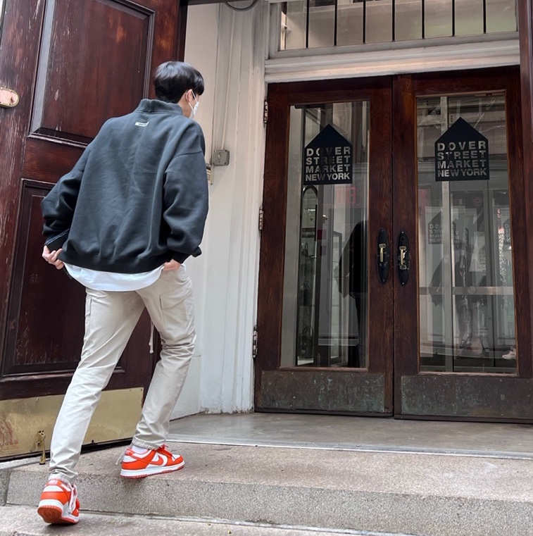 Essentials Pull-Over Mockneck Sweatshirt Black 2020, Nike Dunk Low SP Syracuse 2020 착용 스타일 - 2