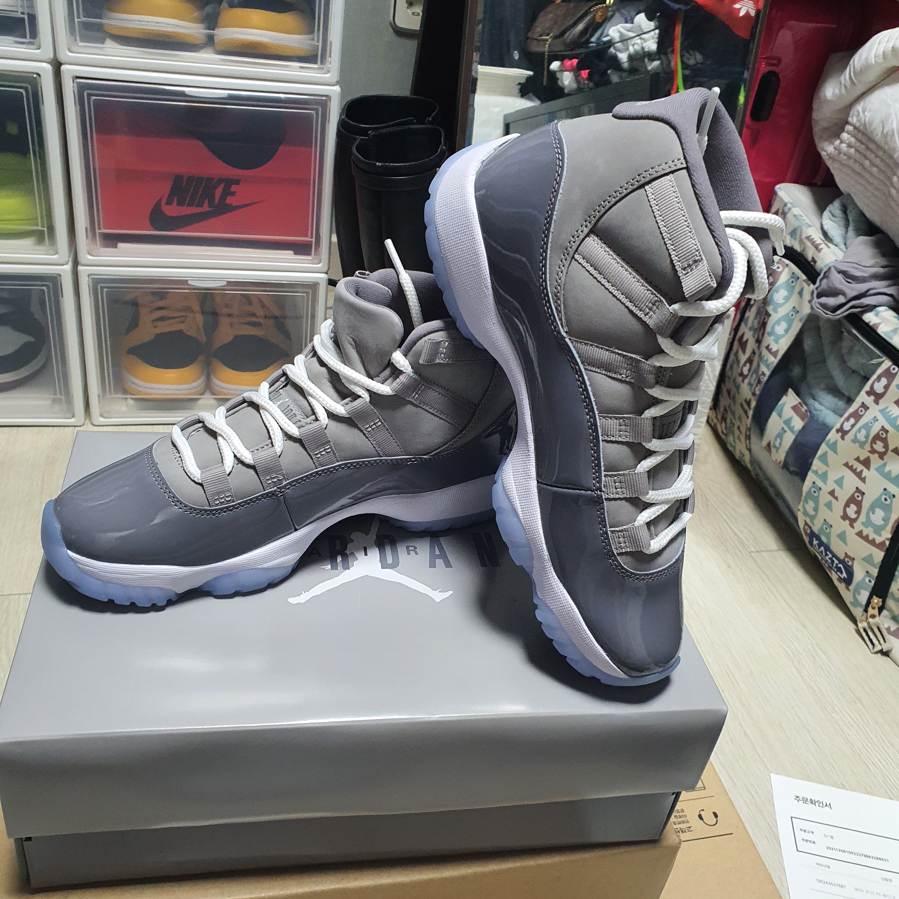 Jordan 11 Retro Cool Grey 2021, Nike Dunk Low Retro Championship Goldenrod 착용 스타일 - 5