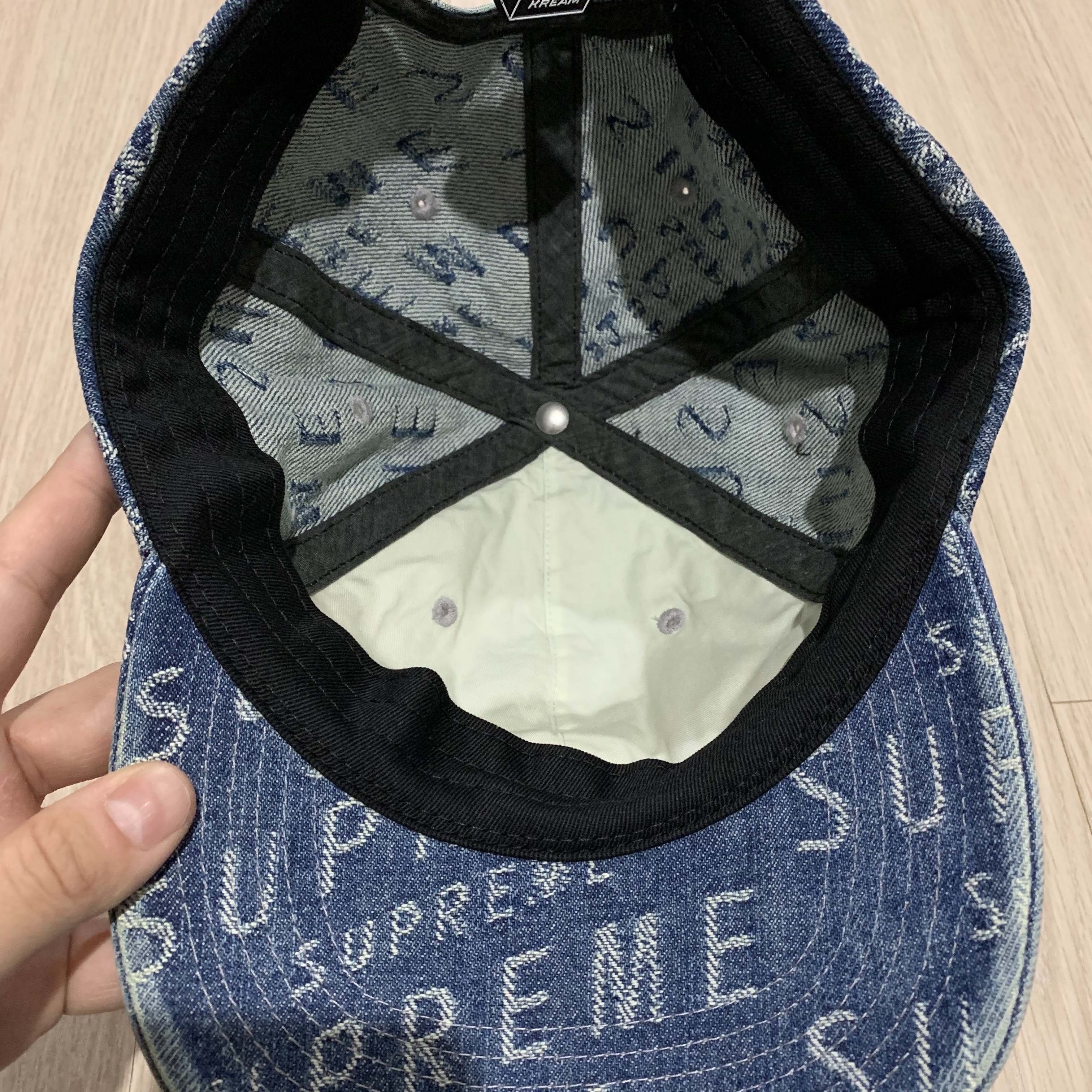 Supreme Warp Jacquard Logos Denim 6-Panel Blue - 21SS 착용 스타일 - 4