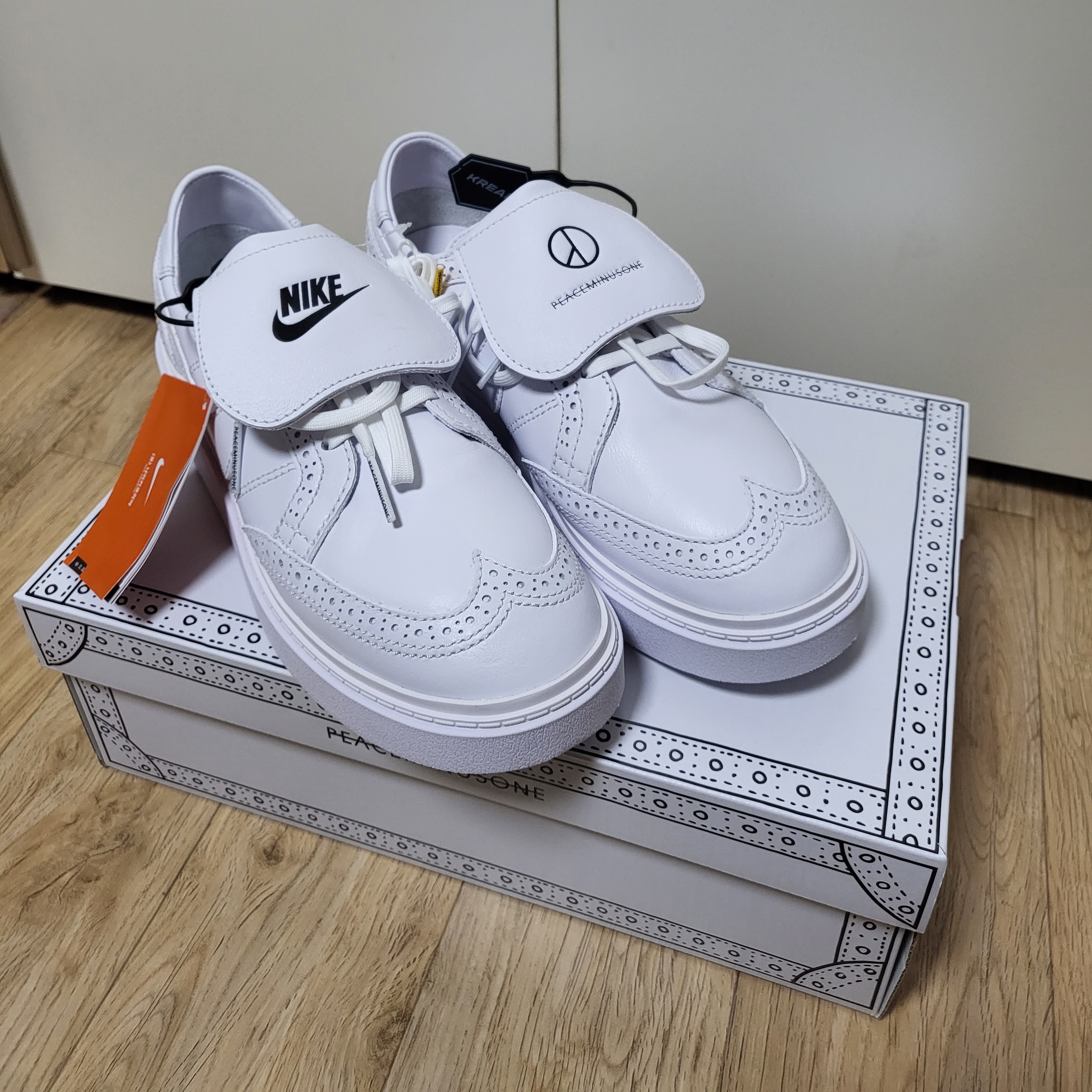 Nike x Peaceminusone Kwondo1 White 착용 스타일 - 2