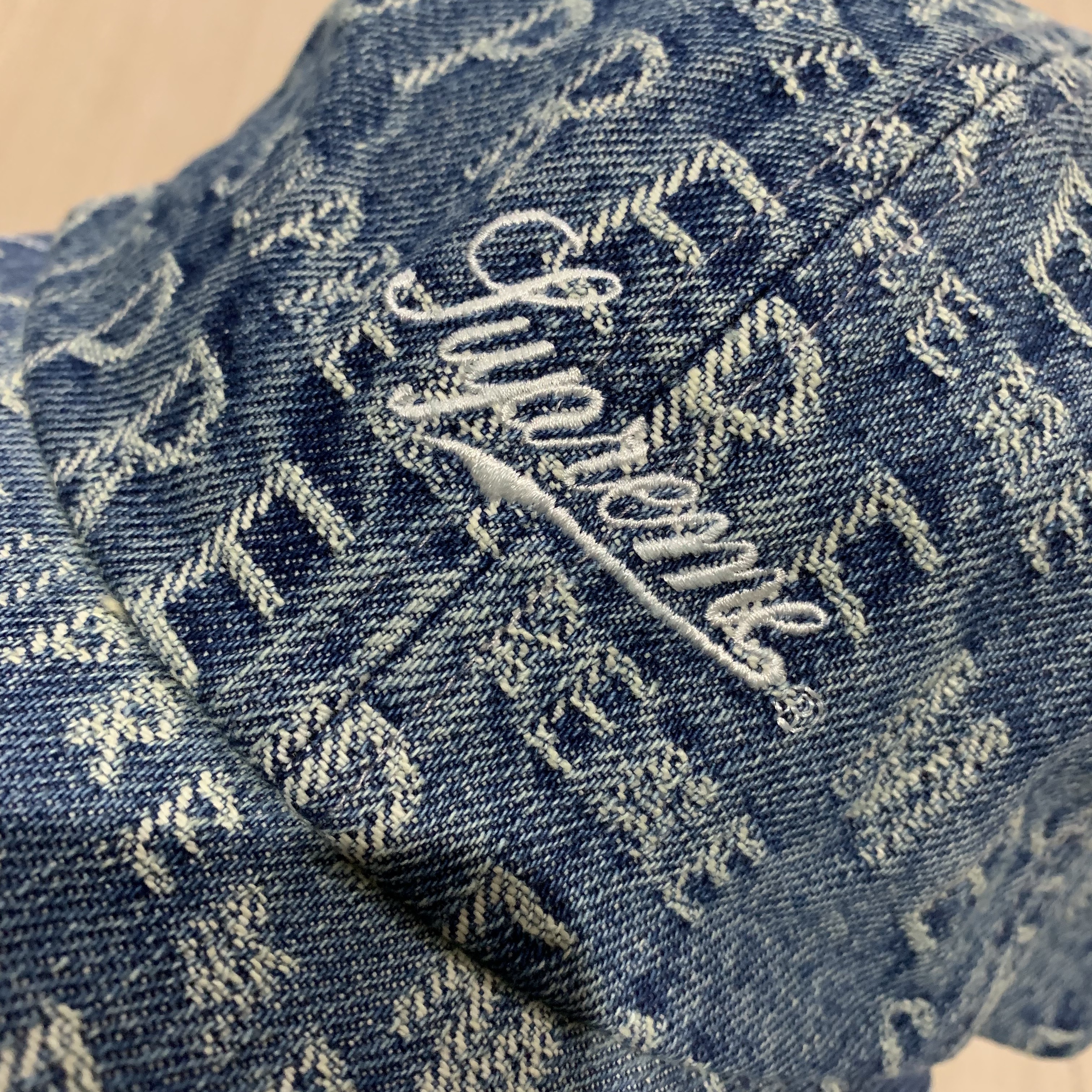 Supreme Warp Jacquard Logos Denim 6-Panel Blue - 21SS 착용 스타일 - 3