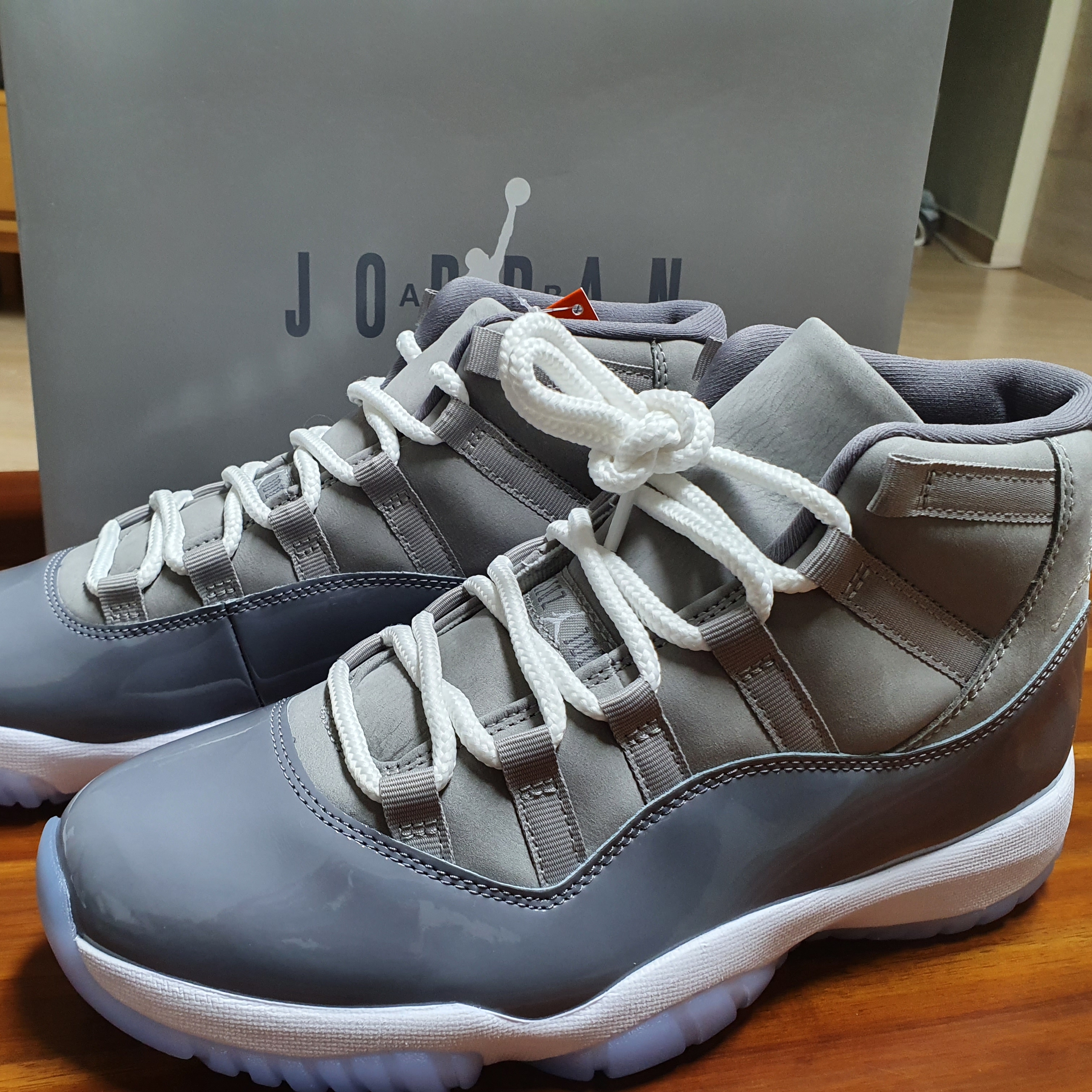 Jordan 11 Retro Cool Grey 2021 착용 스타일 - 1