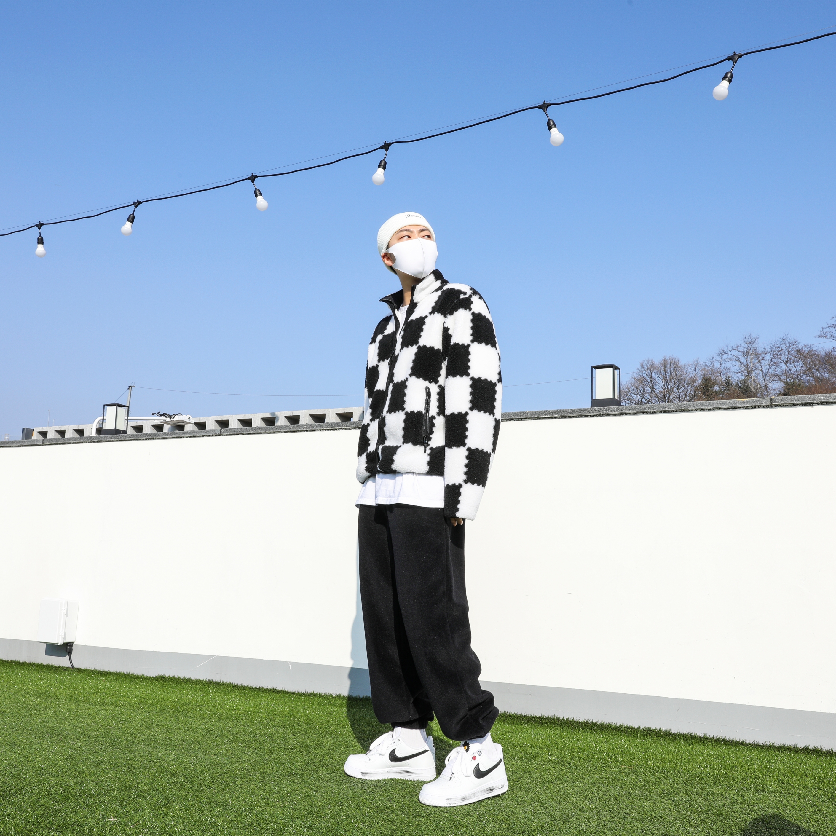 Nike x Peaceminusone Air Force 1 Low Para-Noise 2.0 착용 스타일 - 2