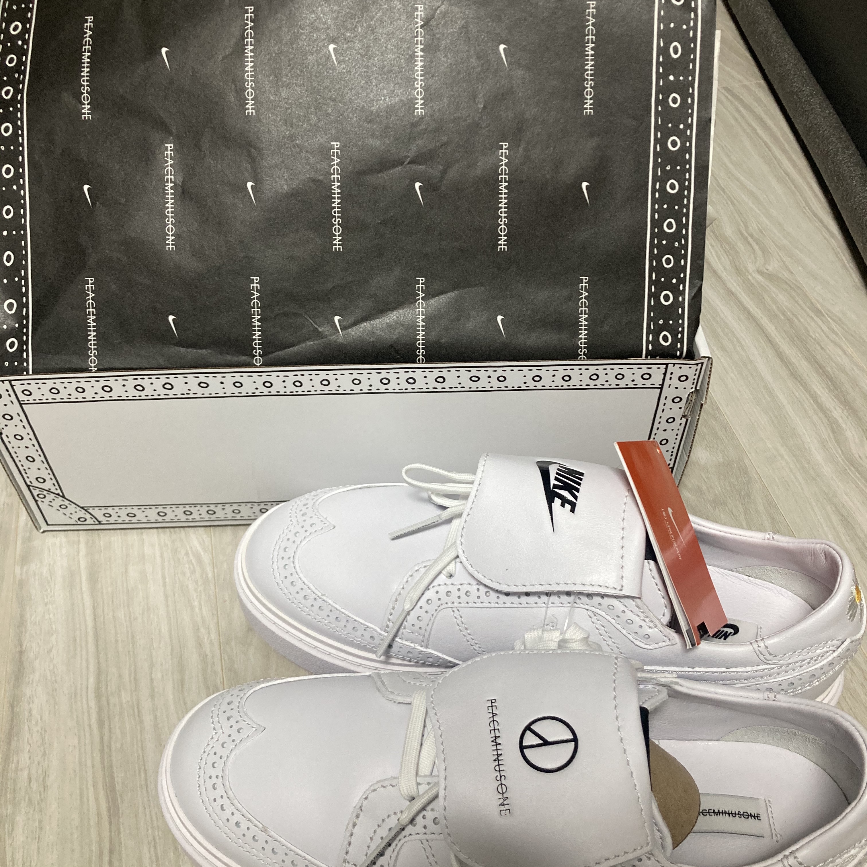 Nike x Peaceminusone Kwondo1 White 착용 스타일 - 3