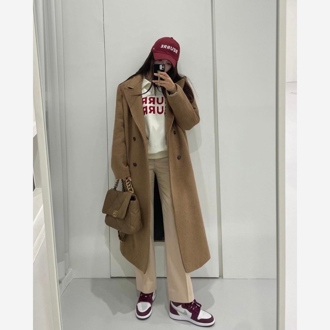 Jordan 1 Retro High OG Bordeaux 착용 스타일 - 4