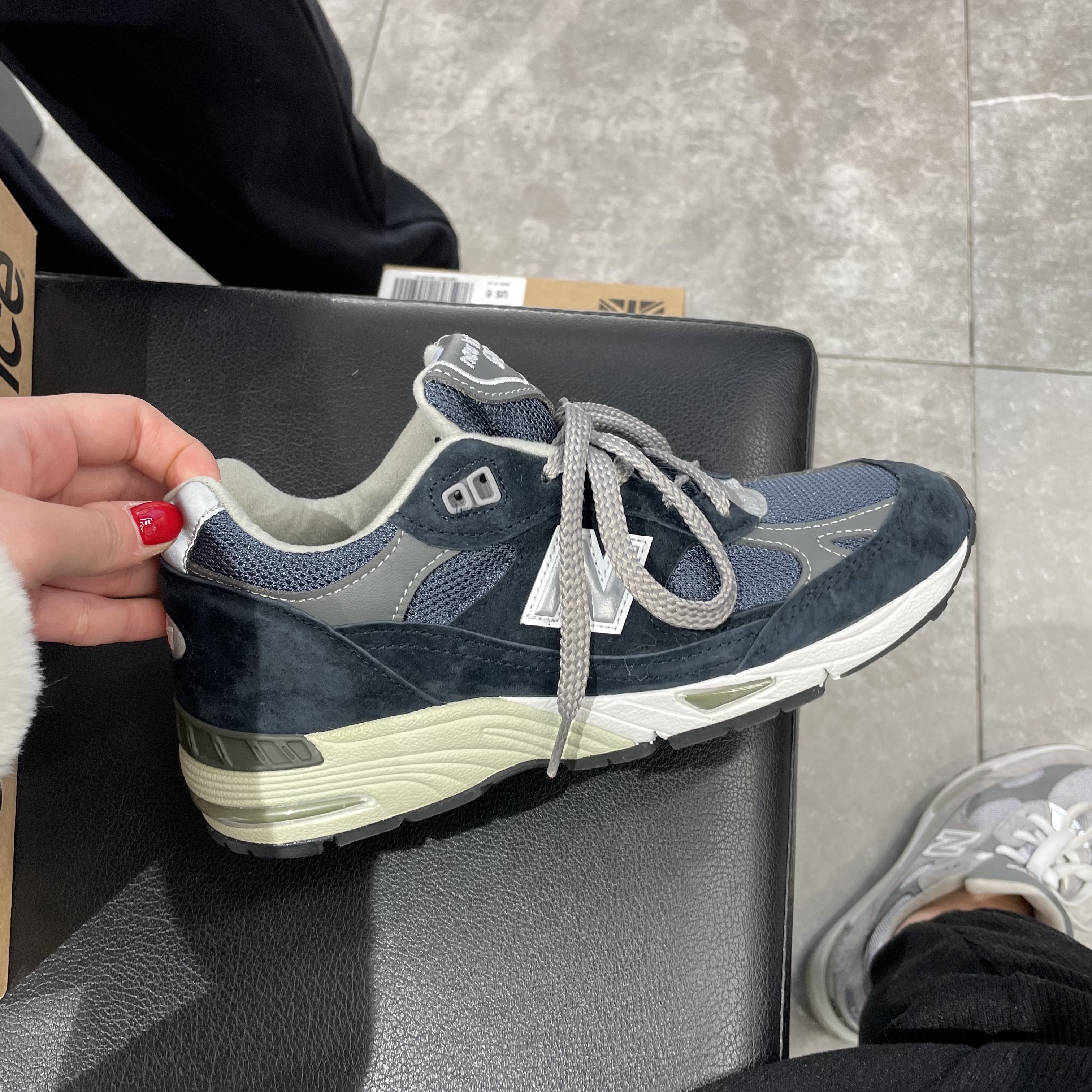 New Balance 991 Made in UK Navy 착용 스타일 - 2