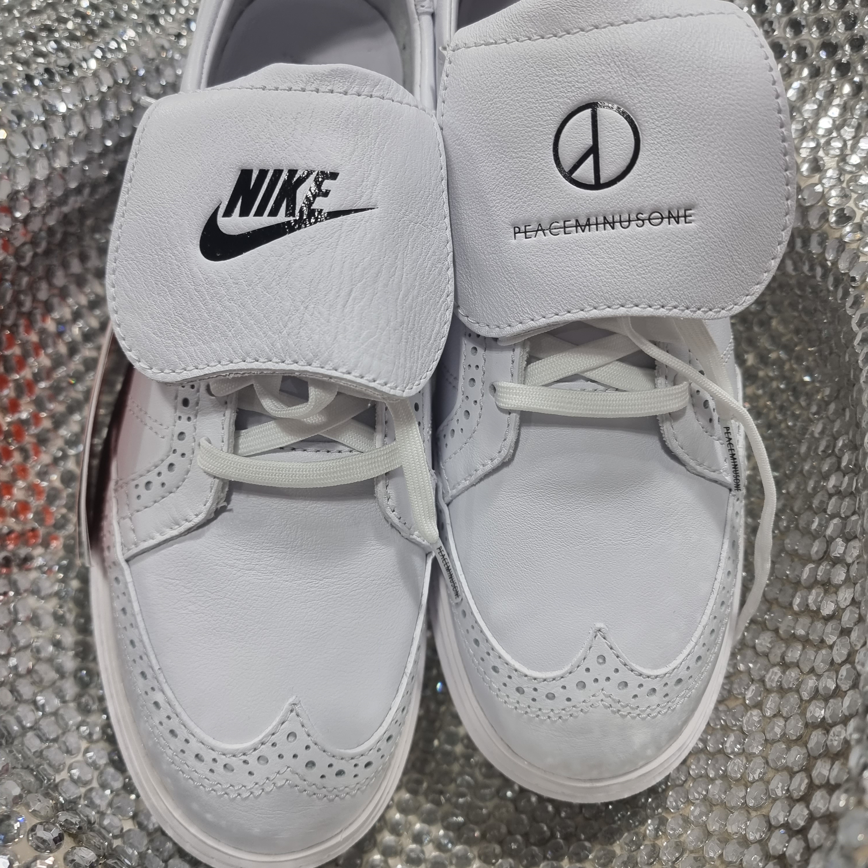 Nike x Peaceminusone Kwondo1 White 착용 스타일 - 4