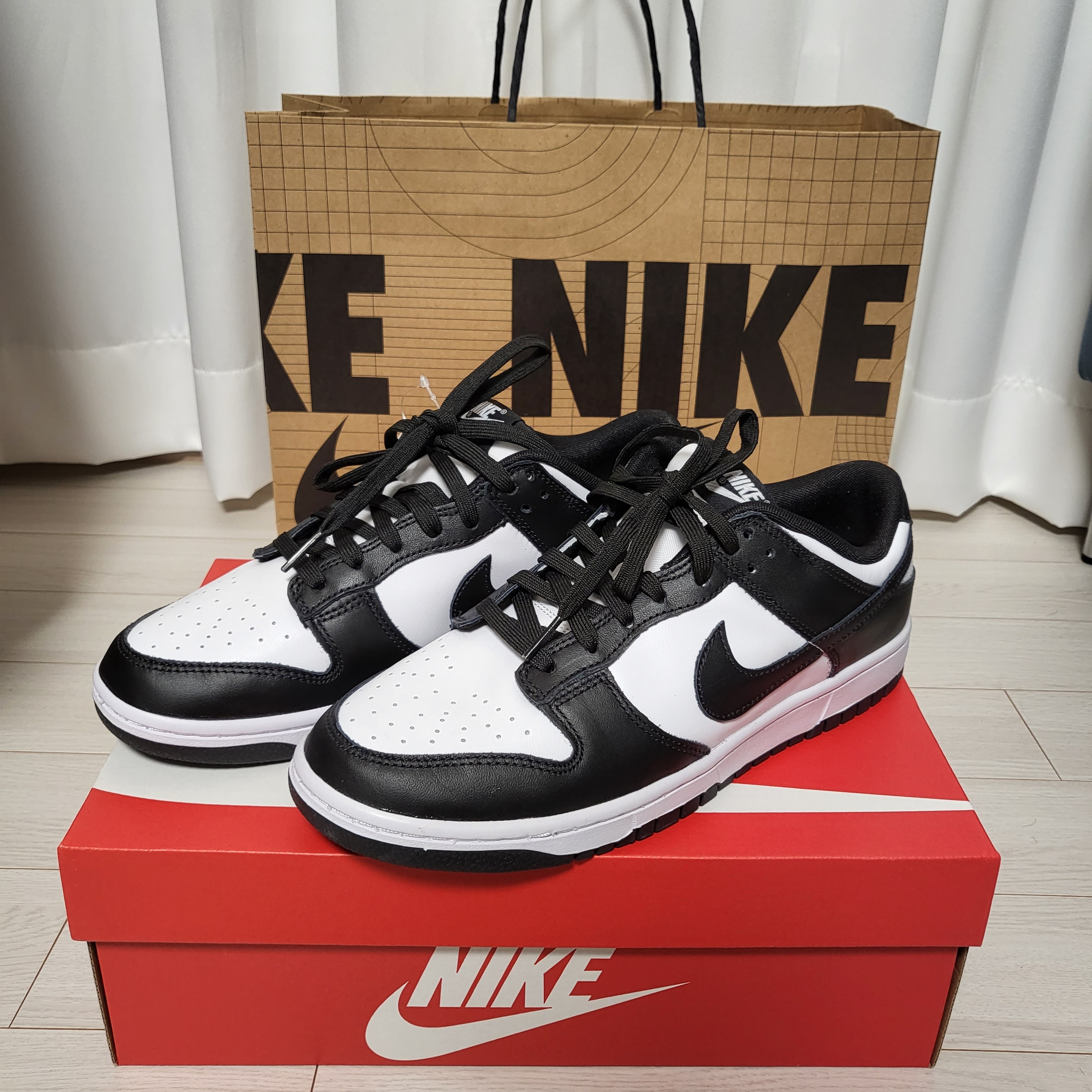 Nike Dunk Low Retro Black 착용 스타일