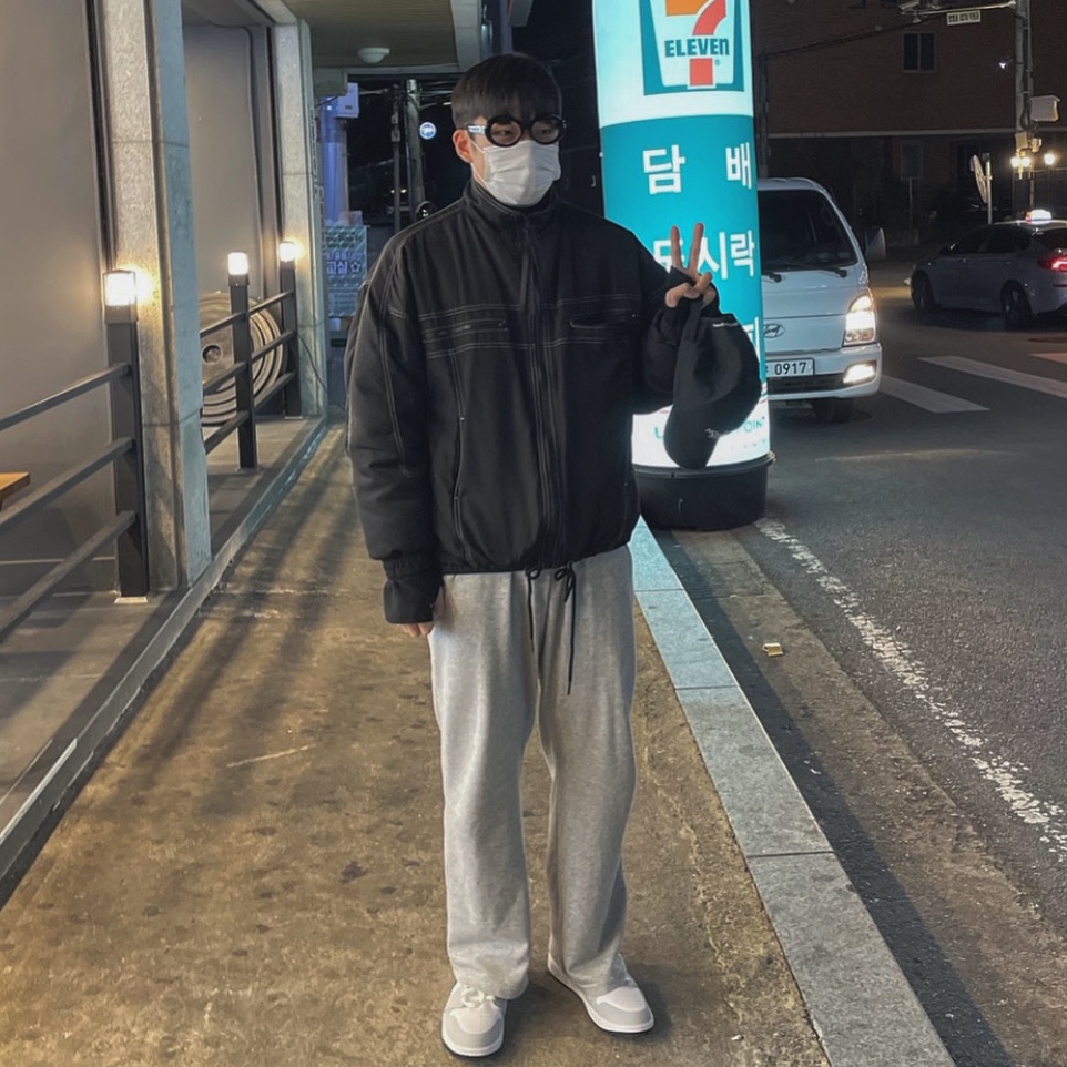 (W) Jordan 1 Mid Grey Fog 착용 스타일