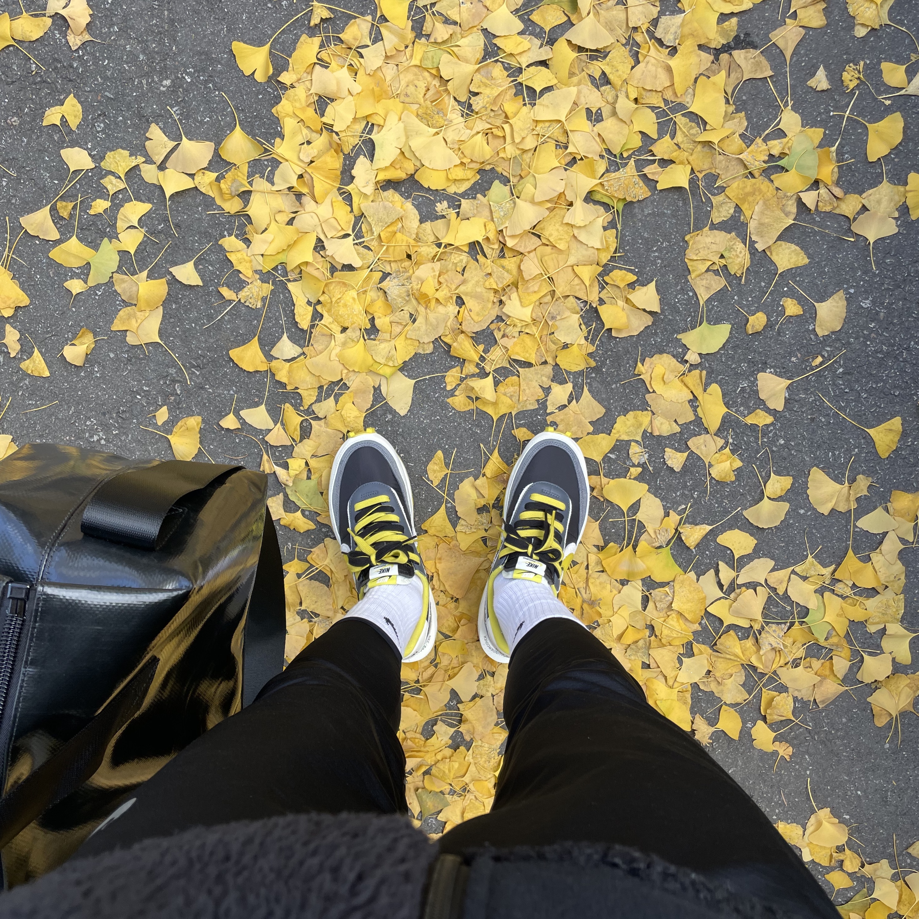 Nike x Sacai x Undercover LDWaffle Black Bright Citron 착용 스타일 - 1