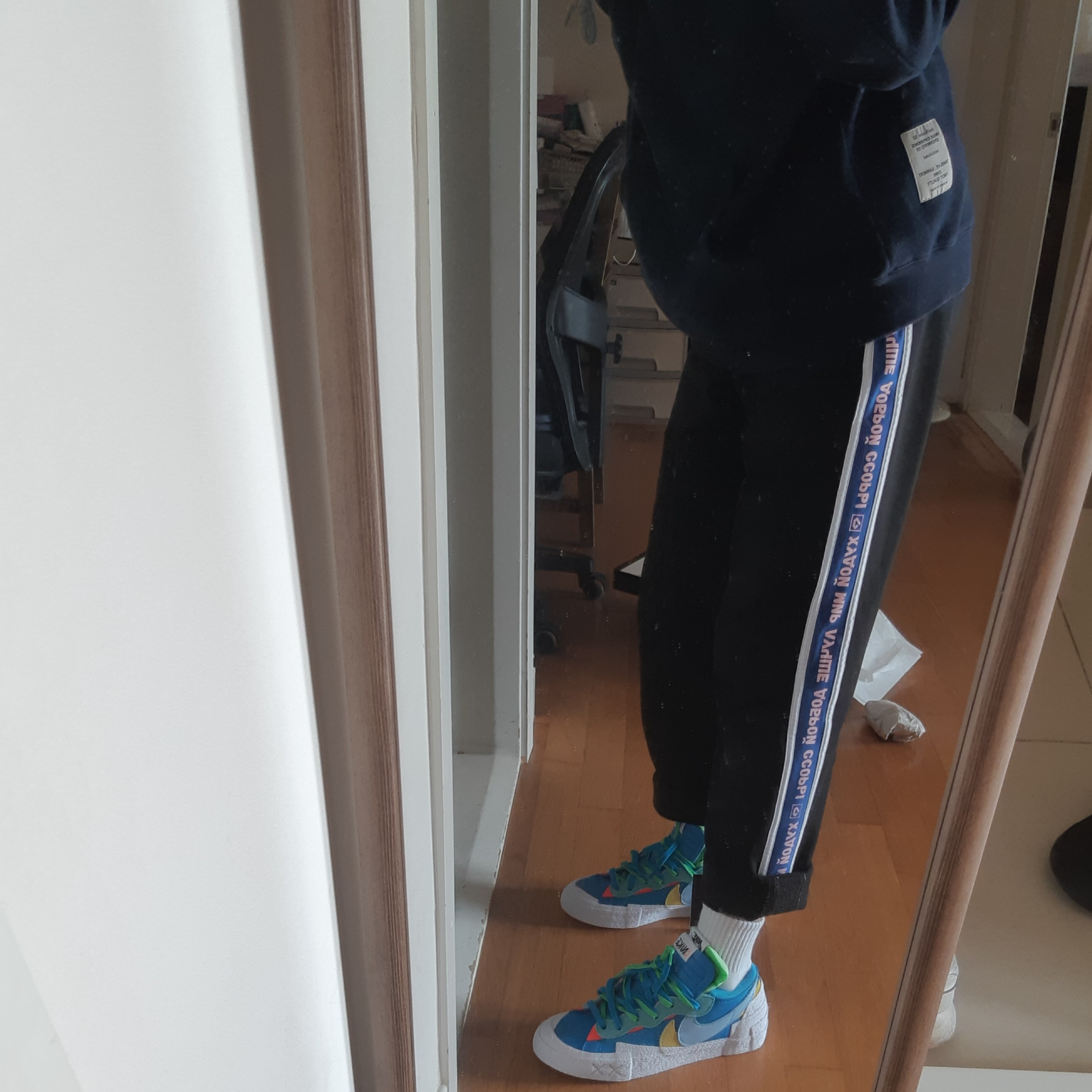 Nike x Sacai x Kaws Blazer Low Neptune Blue 착용 스타일