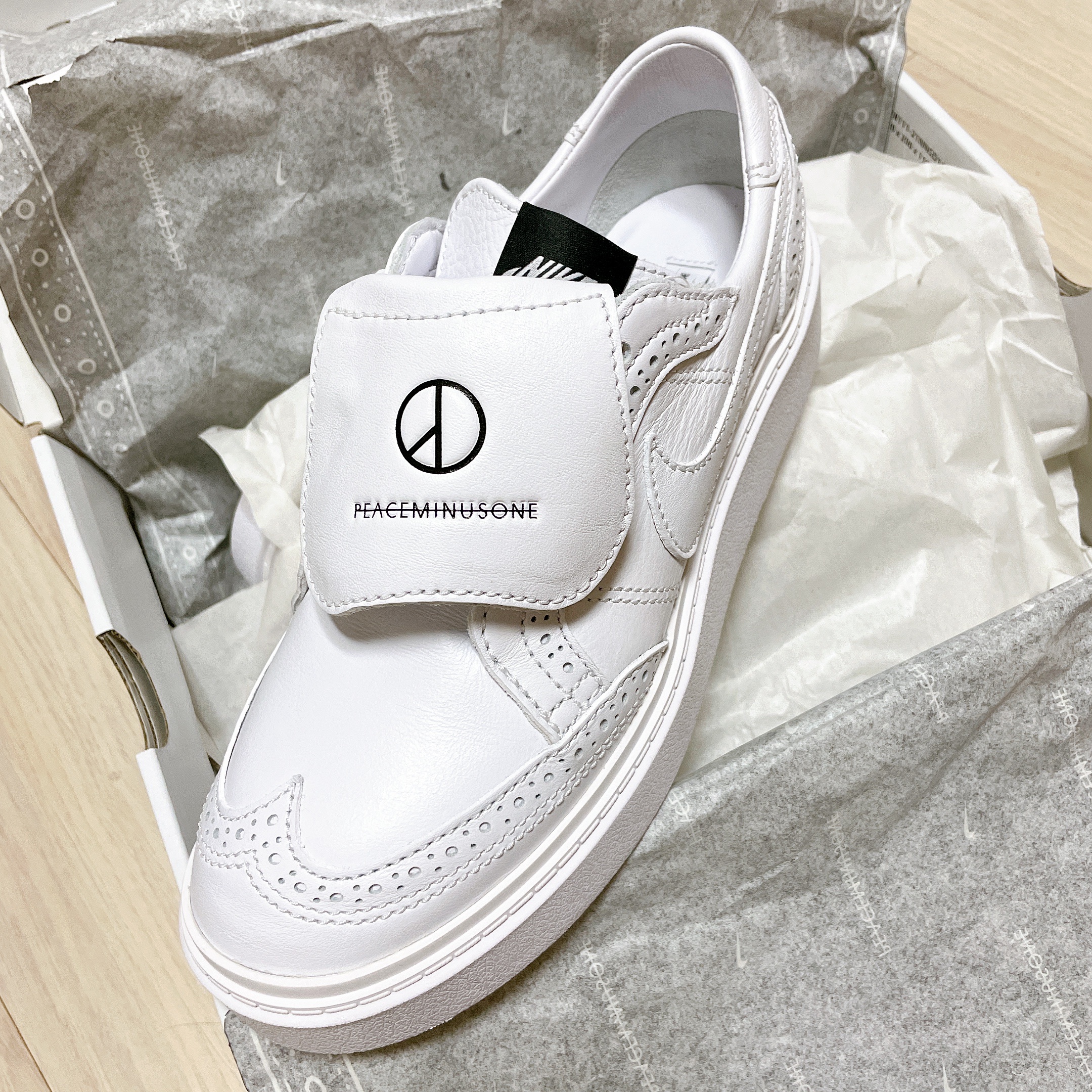 Nike x Peaceminusone Kwondo1 White 착용 스타일 - 2