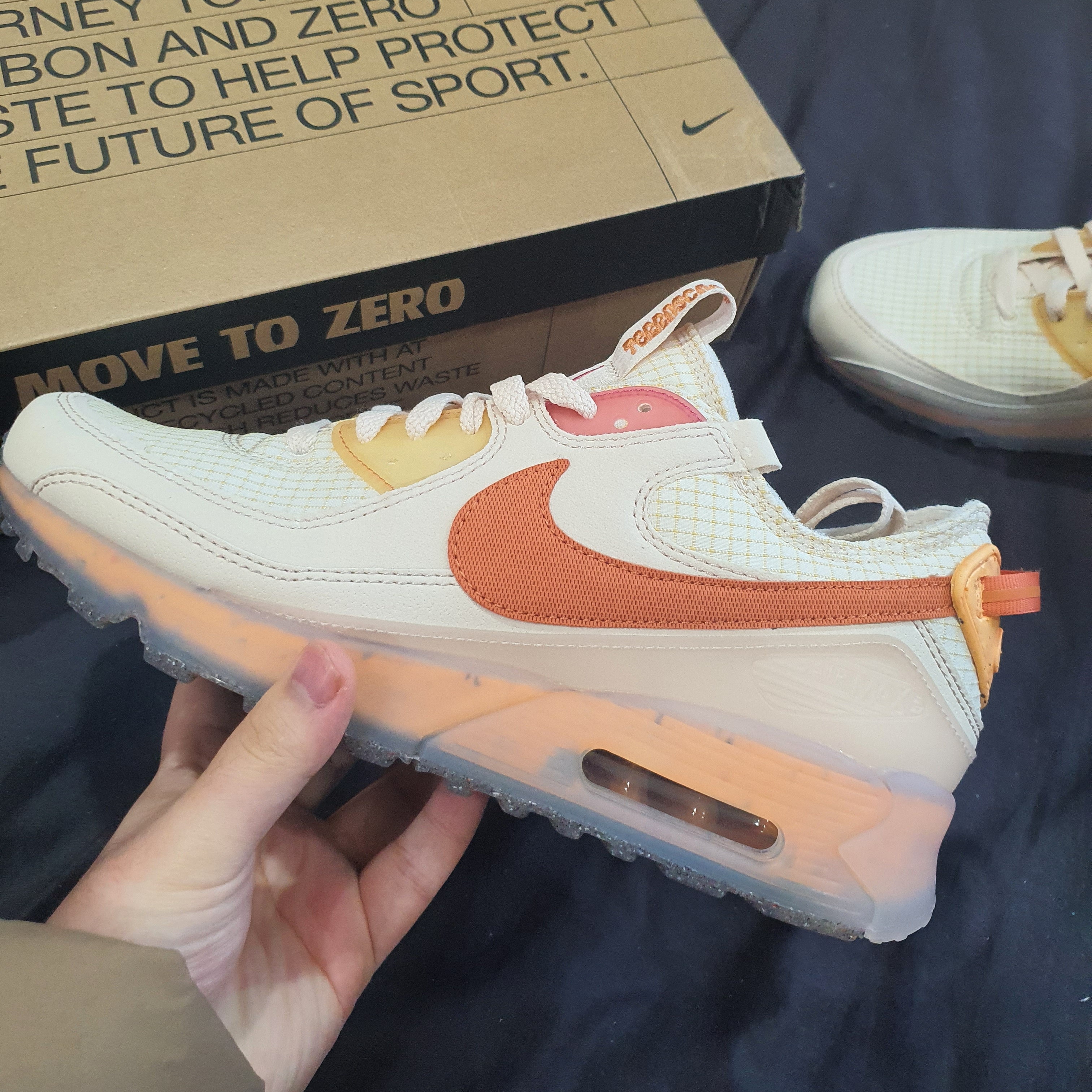 (W) Nike Air Max Terrascape 90 Light Bone 착용 스타일