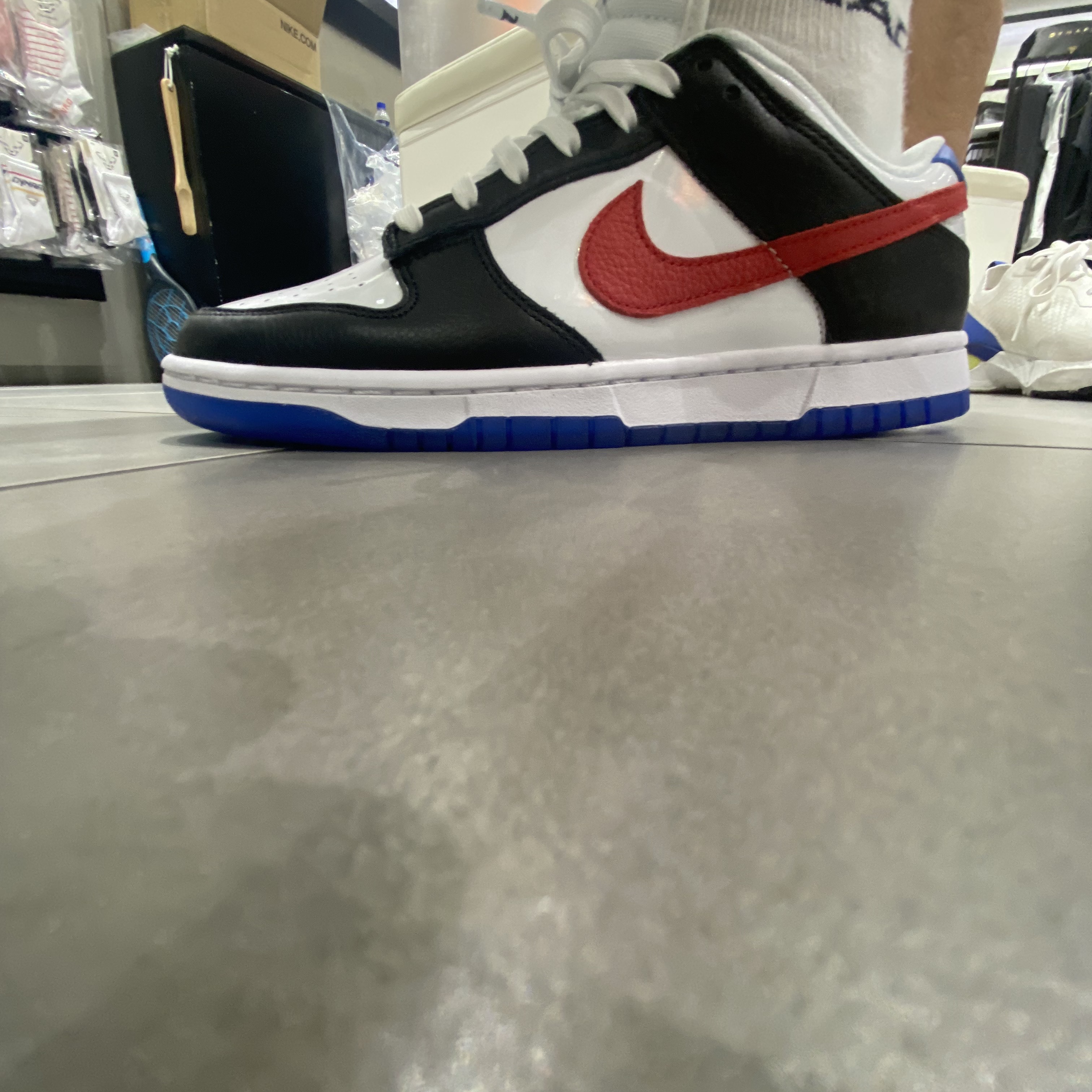 Nike Dunk Low SE Seoul 착용 스타일 - 4