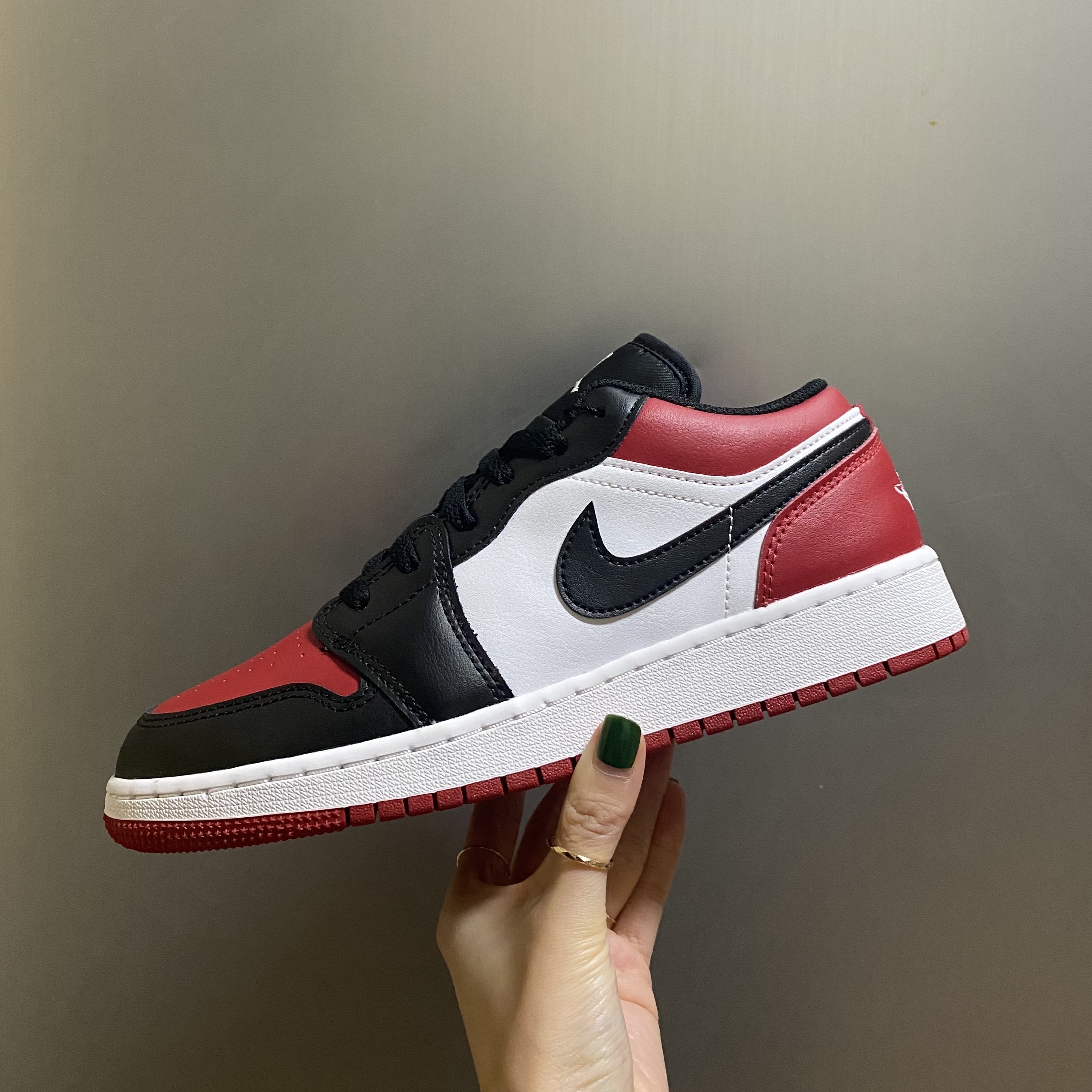 (GS) Jordan 1 Low Bred Toe 착용 스타일