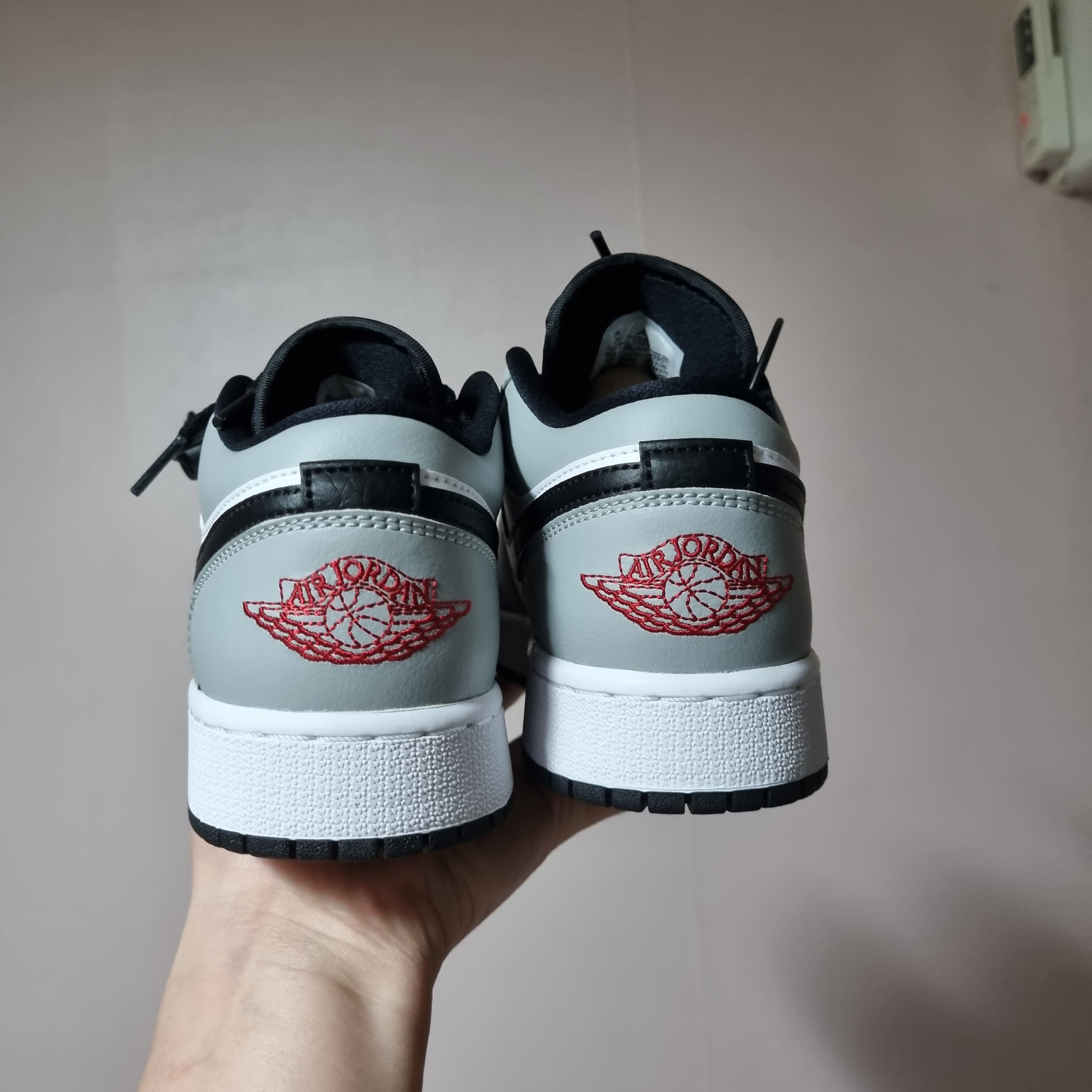 (GS) Jordan 1 Low Light Smoke Grey 착용 스타일 - 2