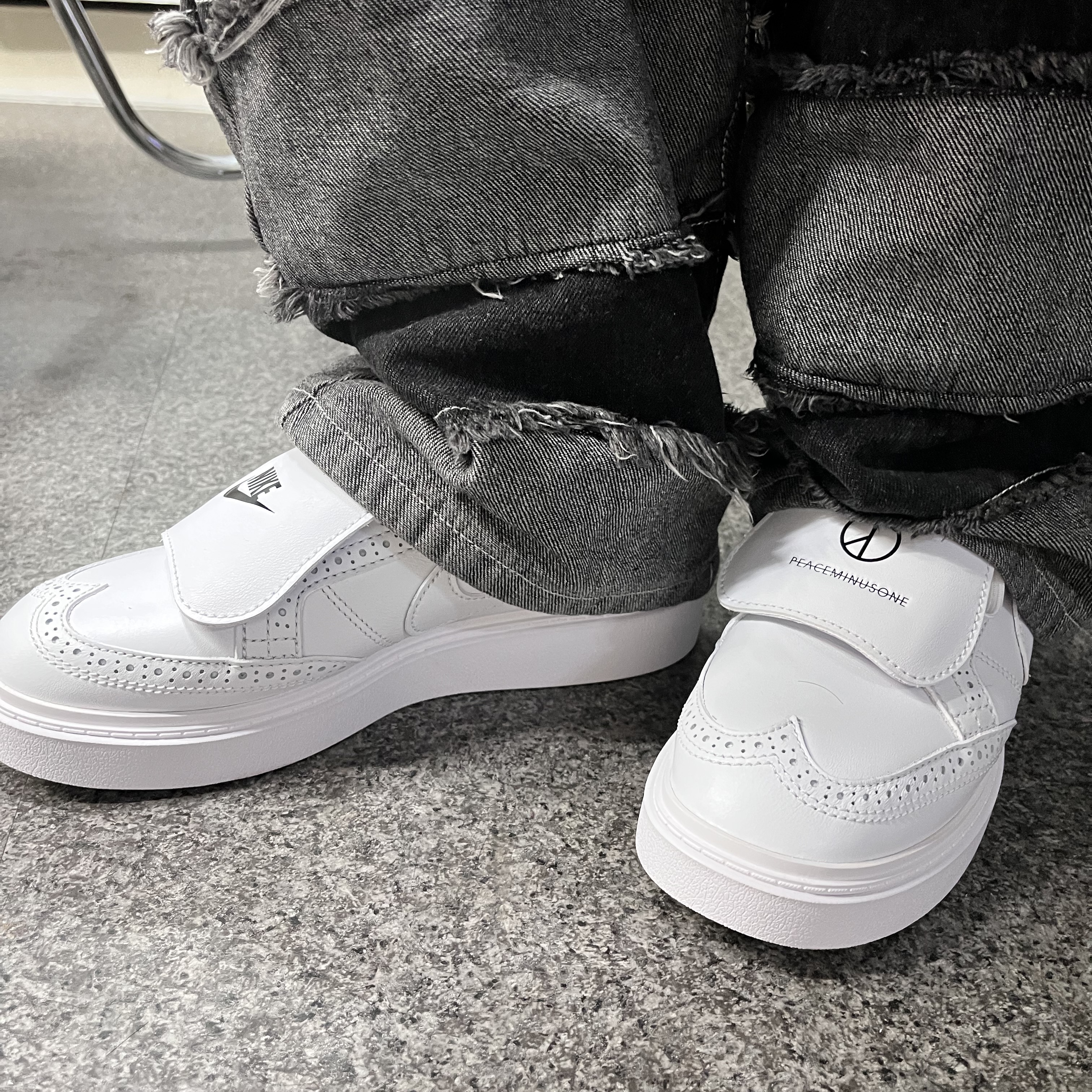 Nike x Peaceminusone Kwondo1 White 착용 스타일 - 1
