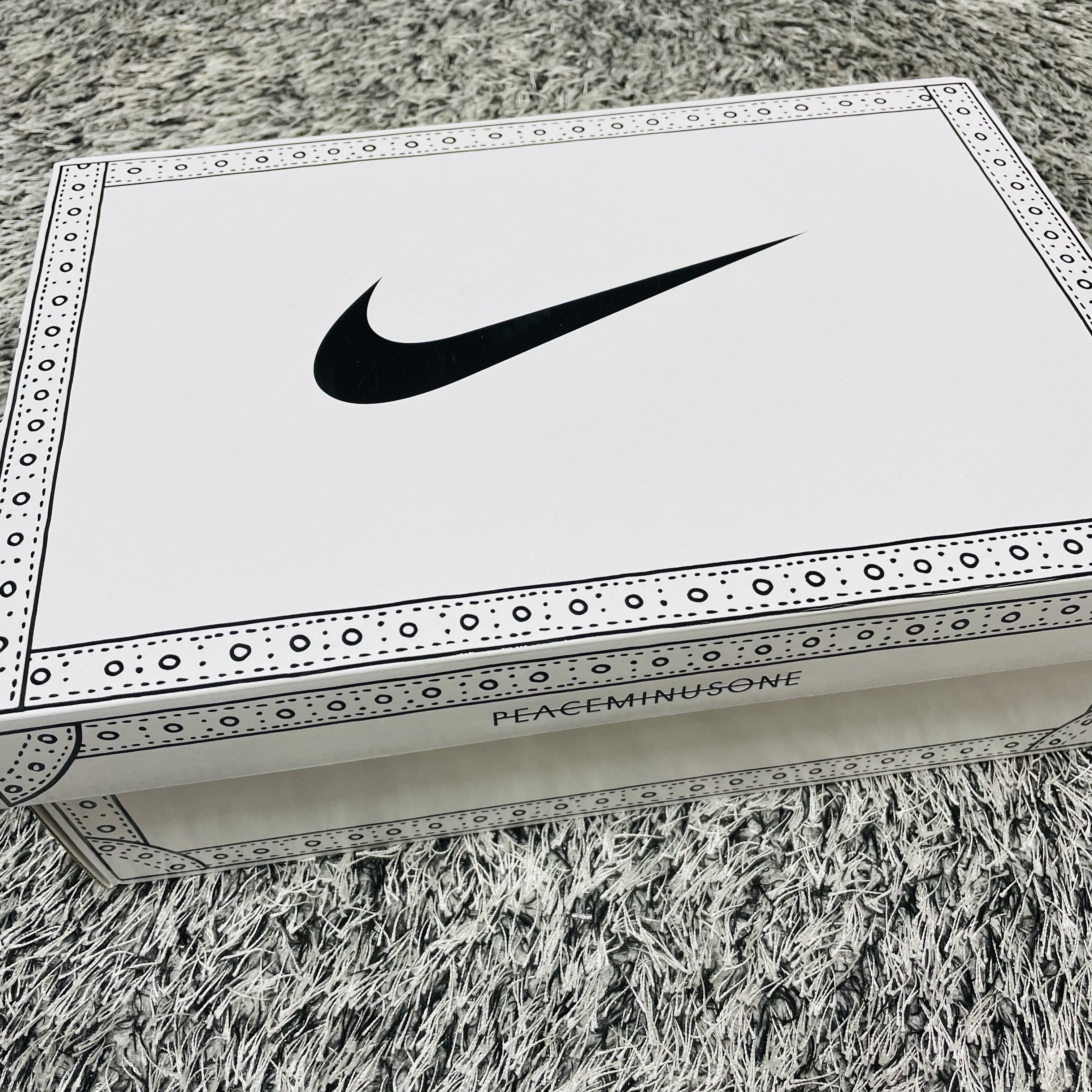 Nike x Peaceminusone Kwondo1 White 착용 스타일 - 1