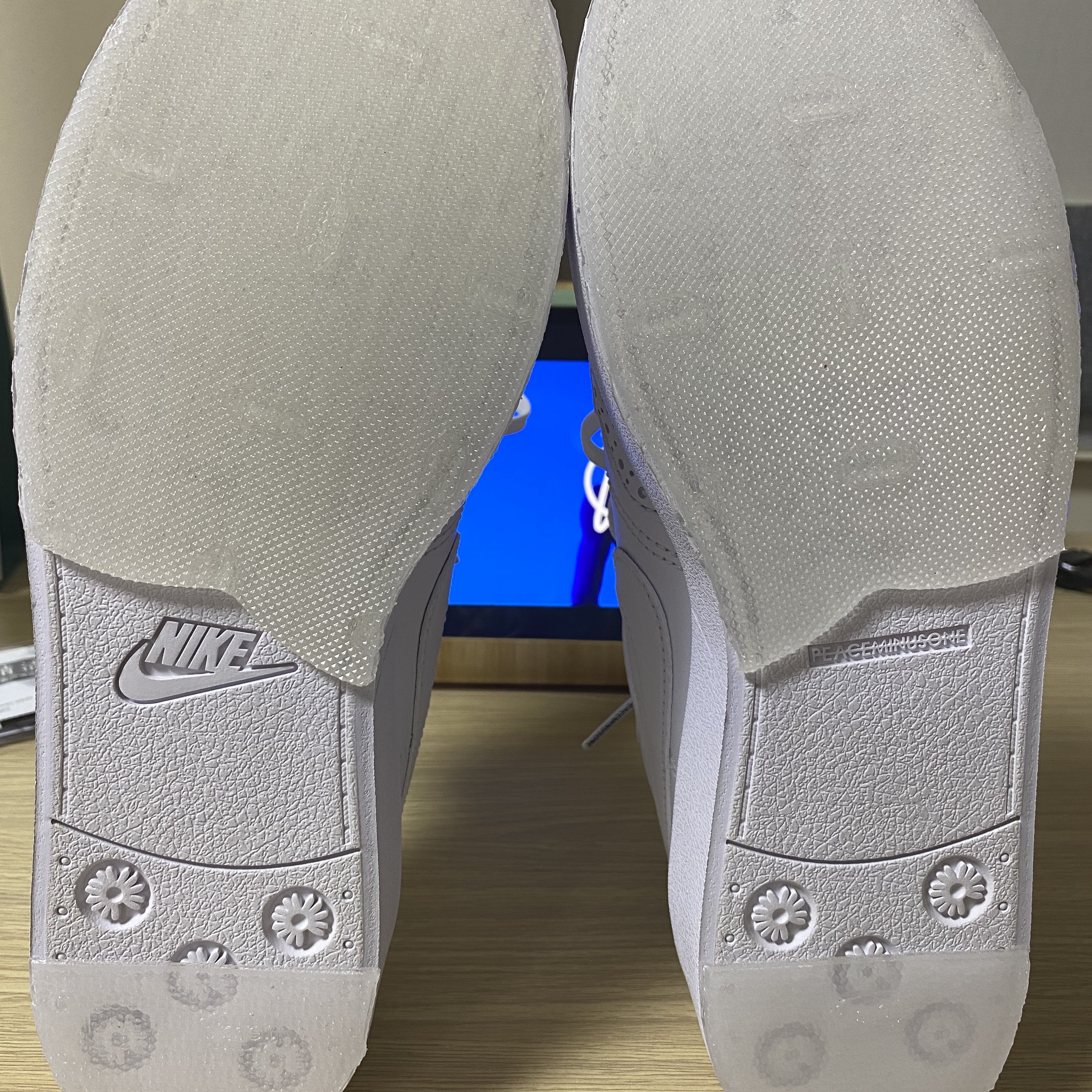 Nike x Peaceminusone Kwondo1 White 착용 스타일 - 4