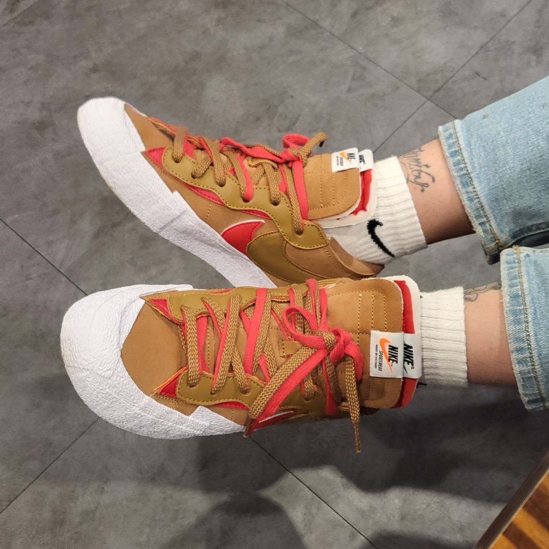 Nike x Sacai Blazer Low British Tan 착용 스타일