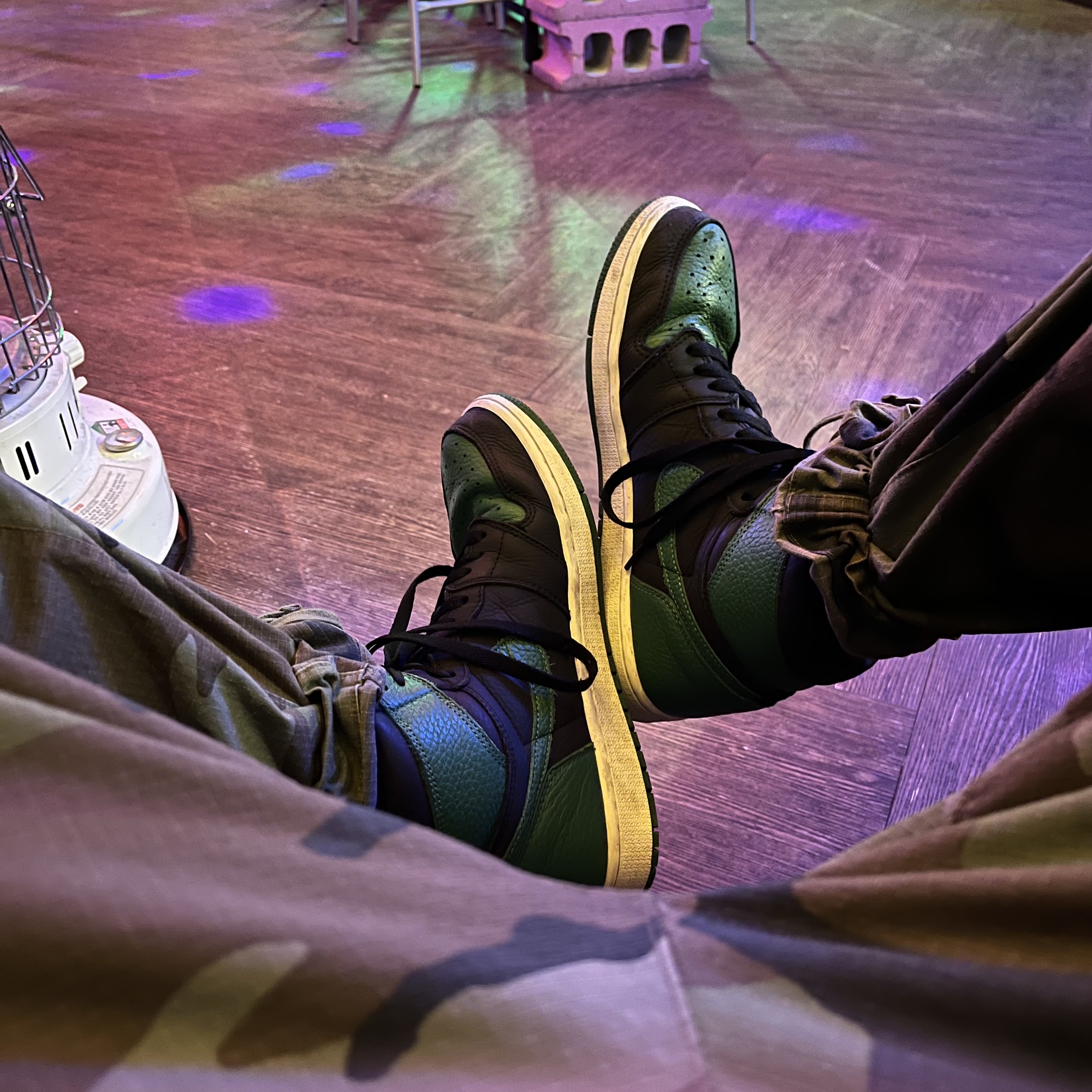 Jordan 1 Retro High OG Pine Green Black 착용 스타일