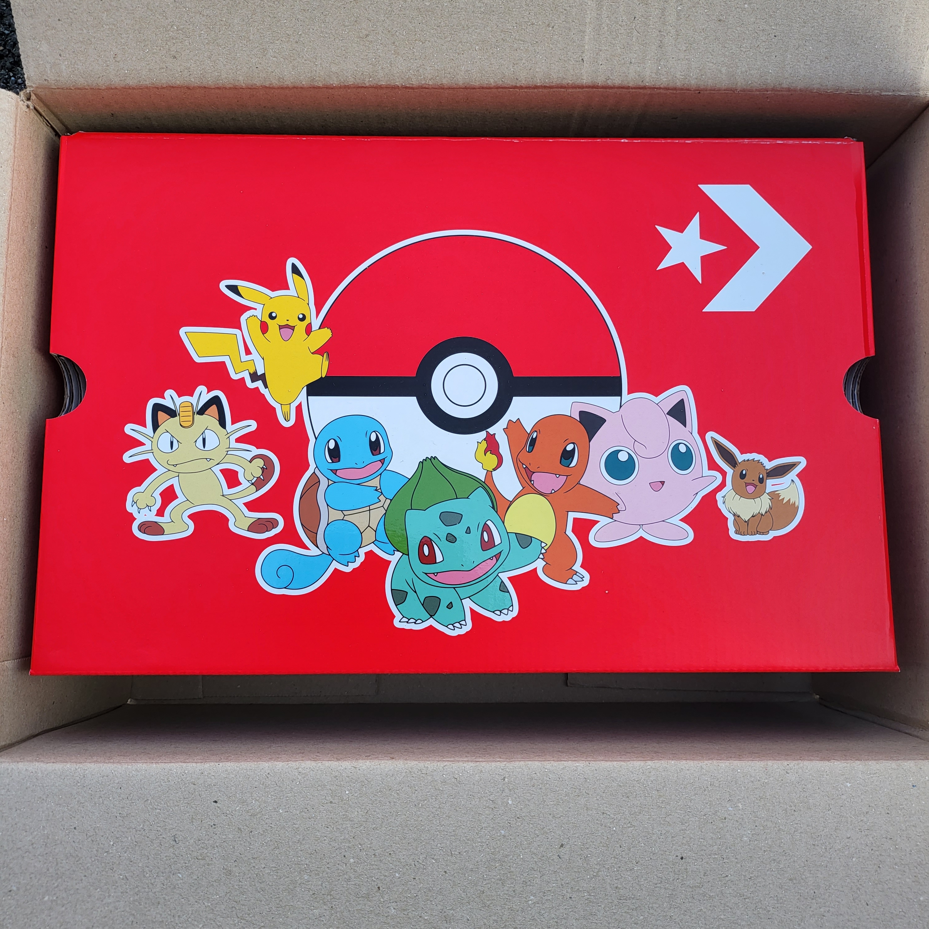 Converse x Pokemon Chuck Taylor All Star Hi First Partners 착용 스타일 - 1