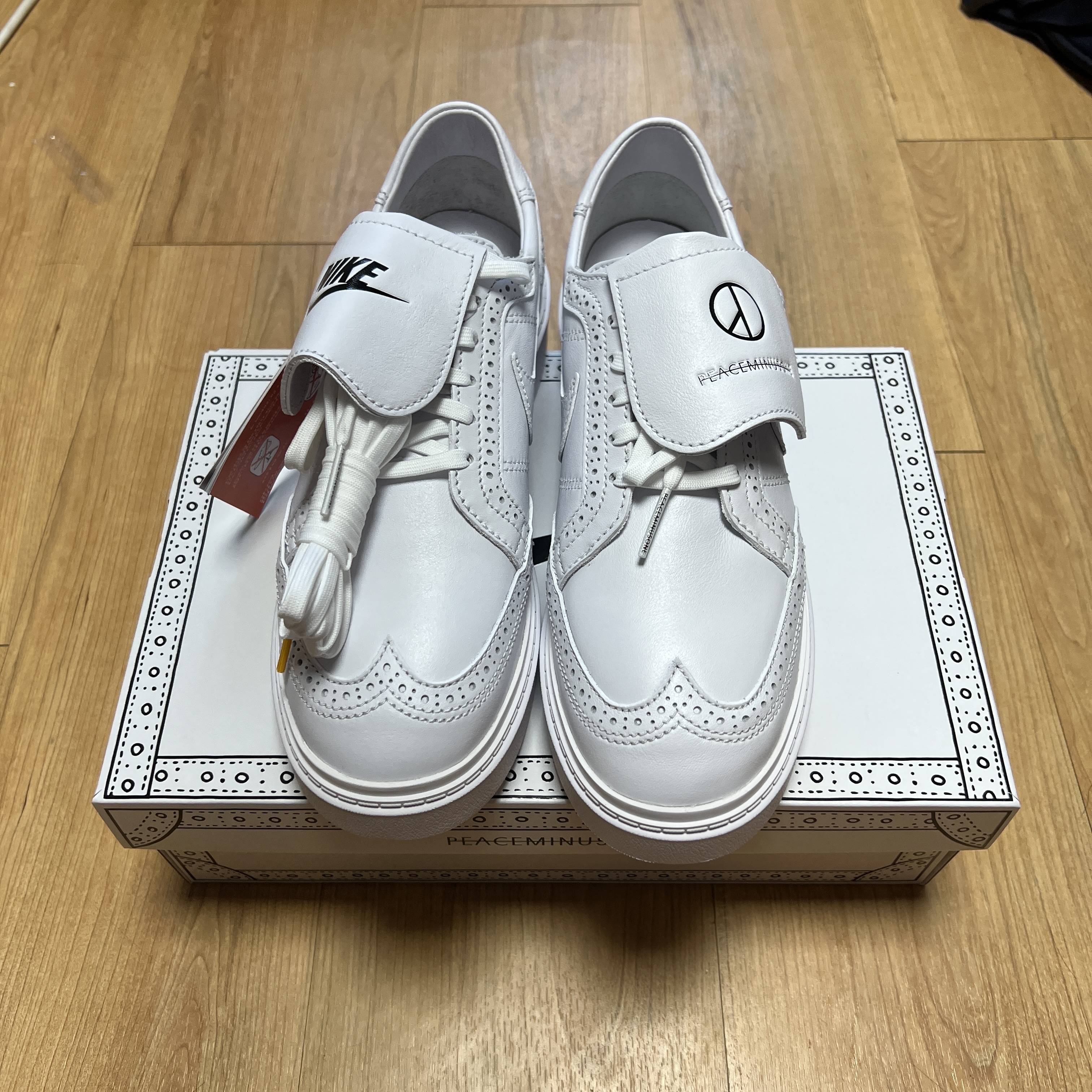 Nike x Peaceminusone Kwondo1 White 착용 스타일 - 1