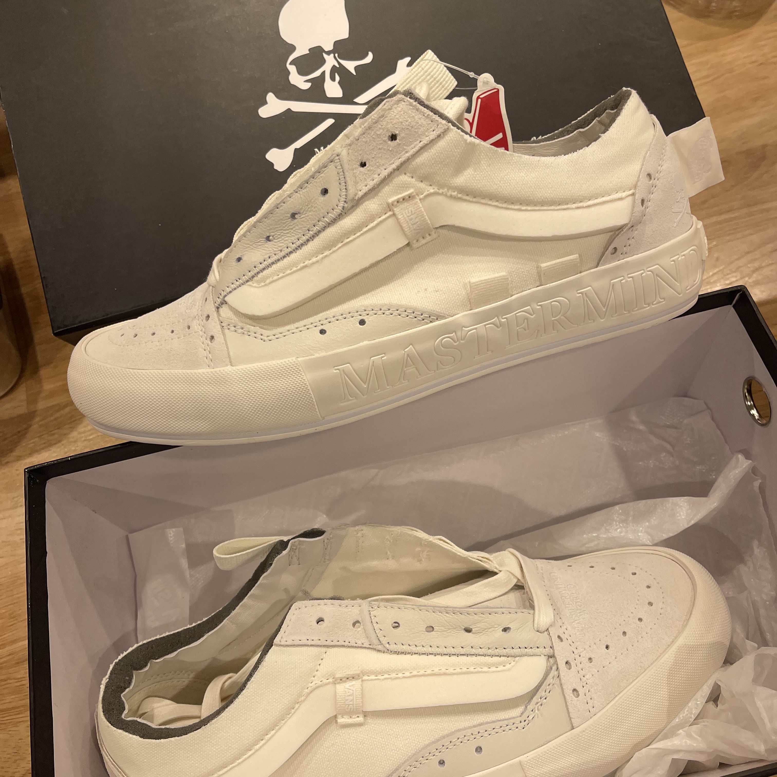 Vans Vault x Mastermind x END. Old Skool Cap LX Marshmallow 착용 스타일 - 3