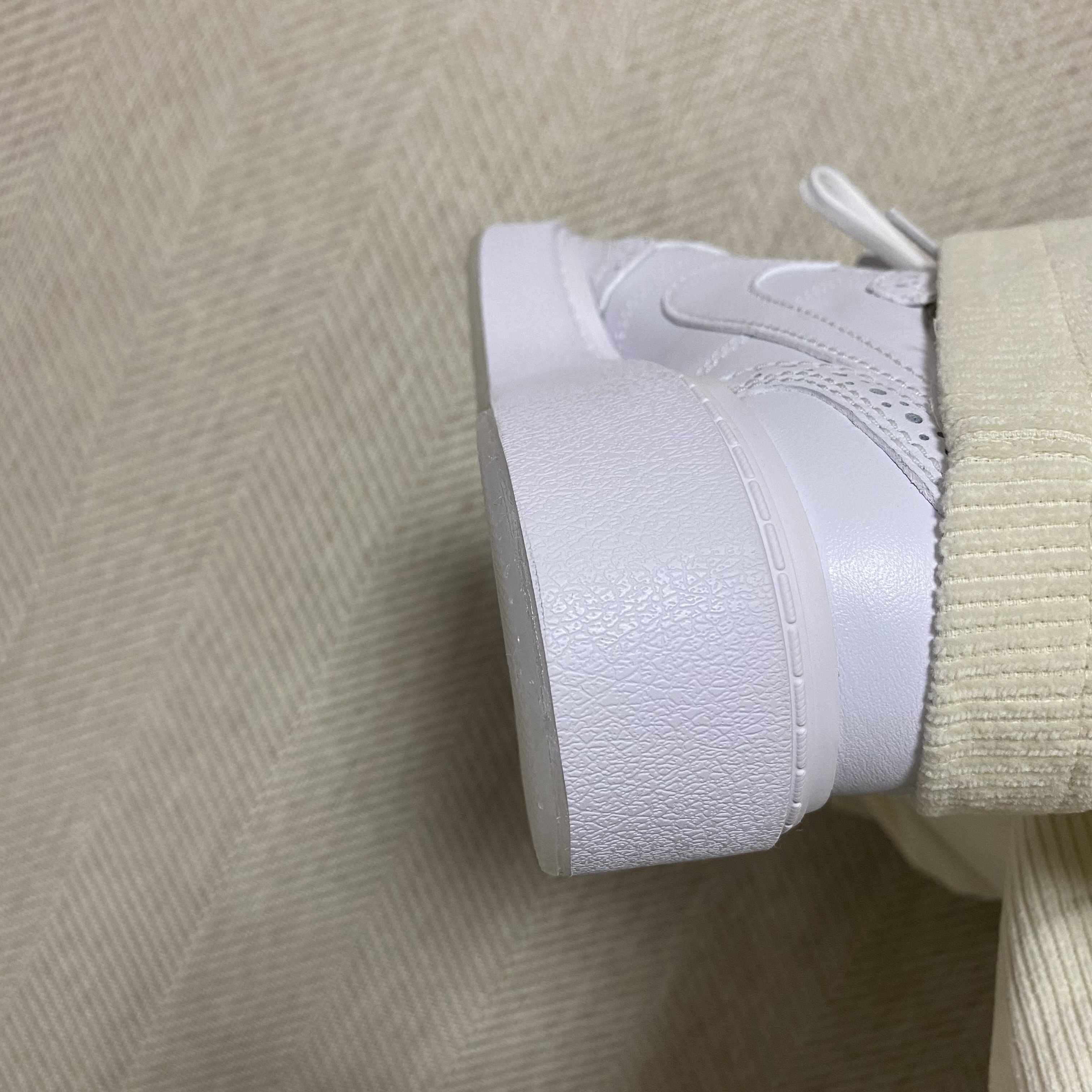 Nike x Peaceminusone Kwondo1 White 착용 스타일 - 2