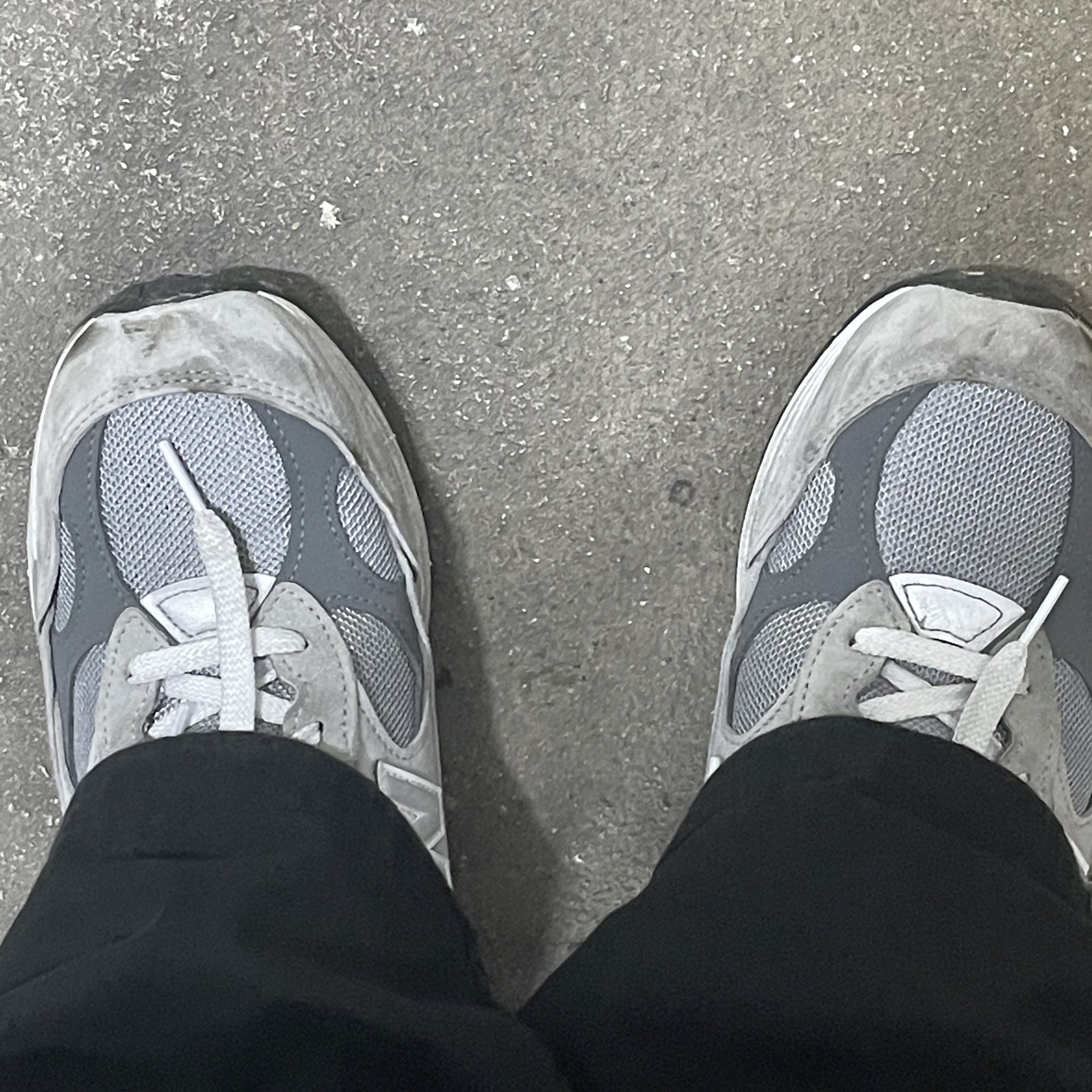 New Balance 992 Made in USA Grey - D Standard 착용 스타일